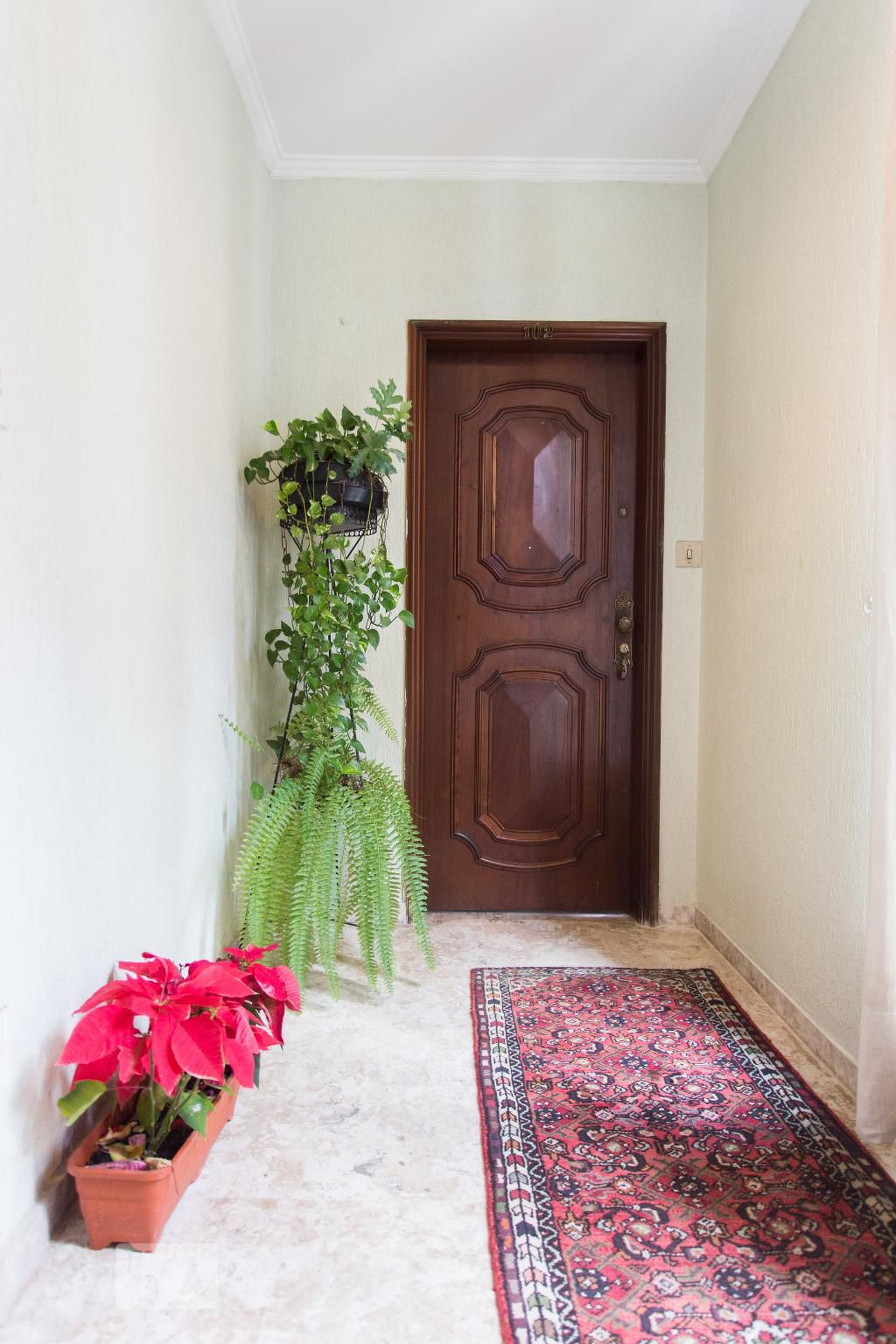 Hall - Ignácio Souza Varella