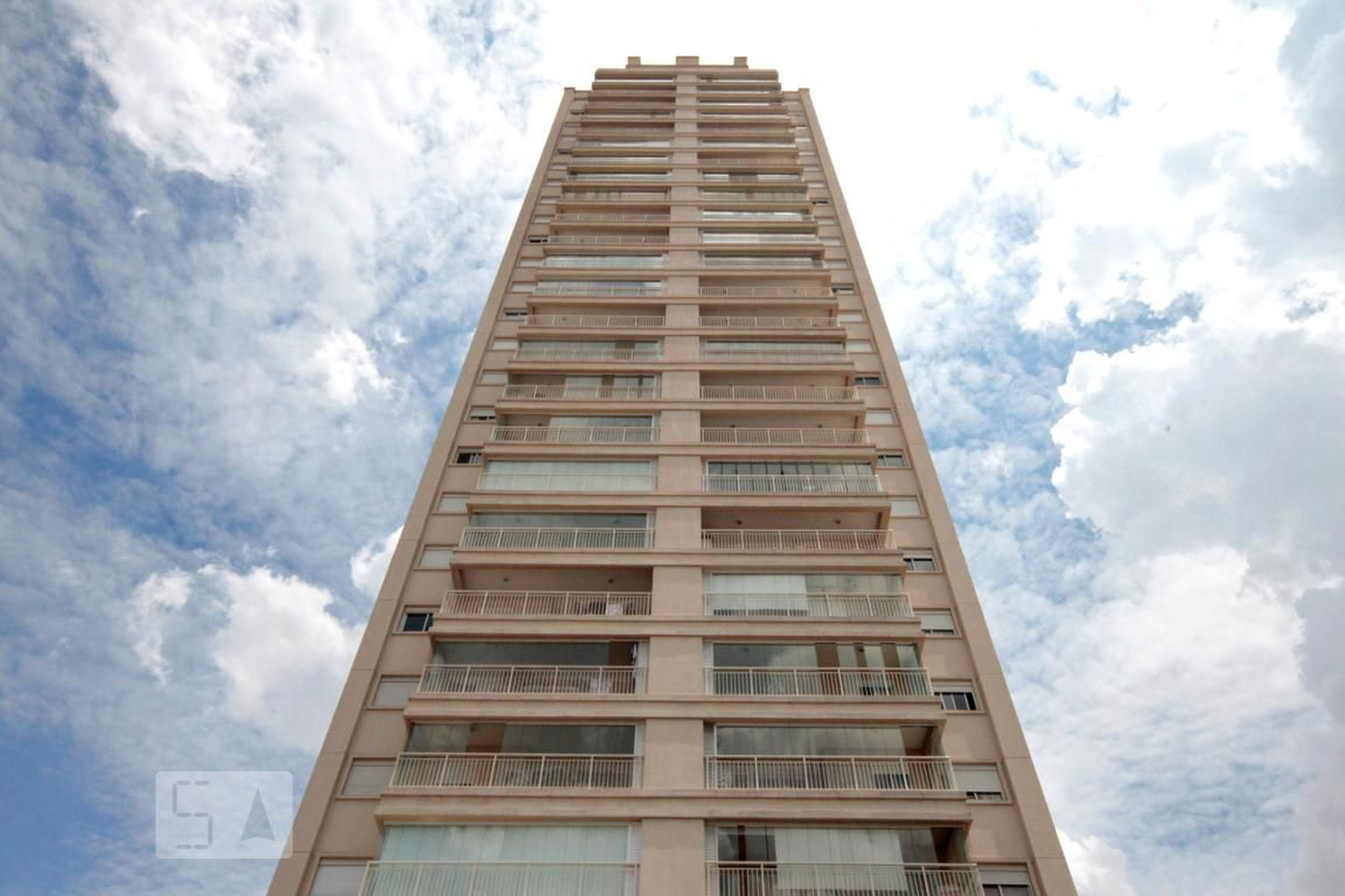 Fachada Condomínio Le Champ