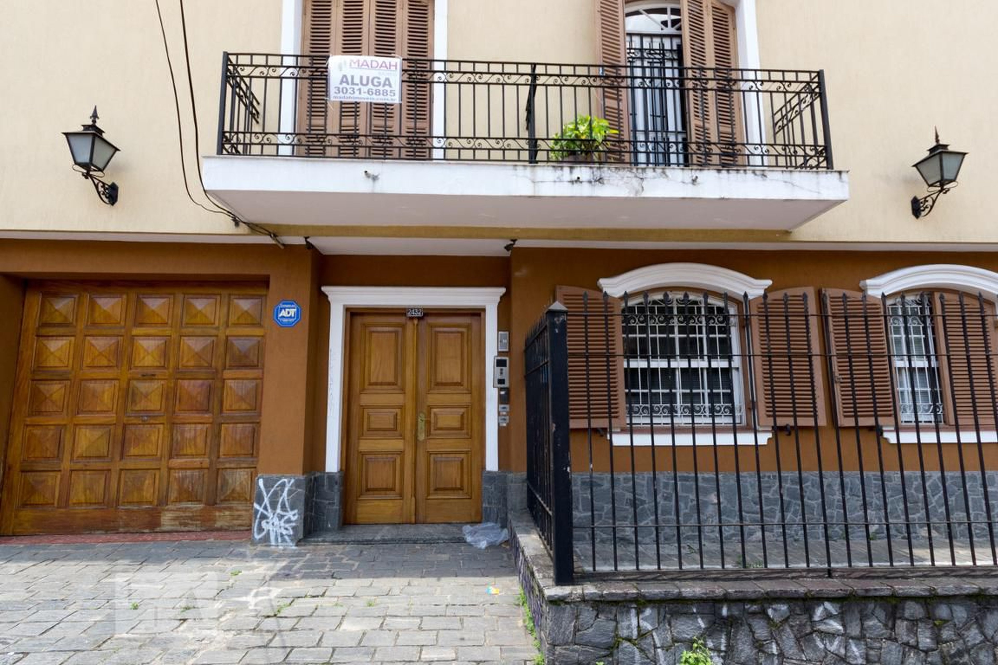 Fachada Condomínio João Moura 2432