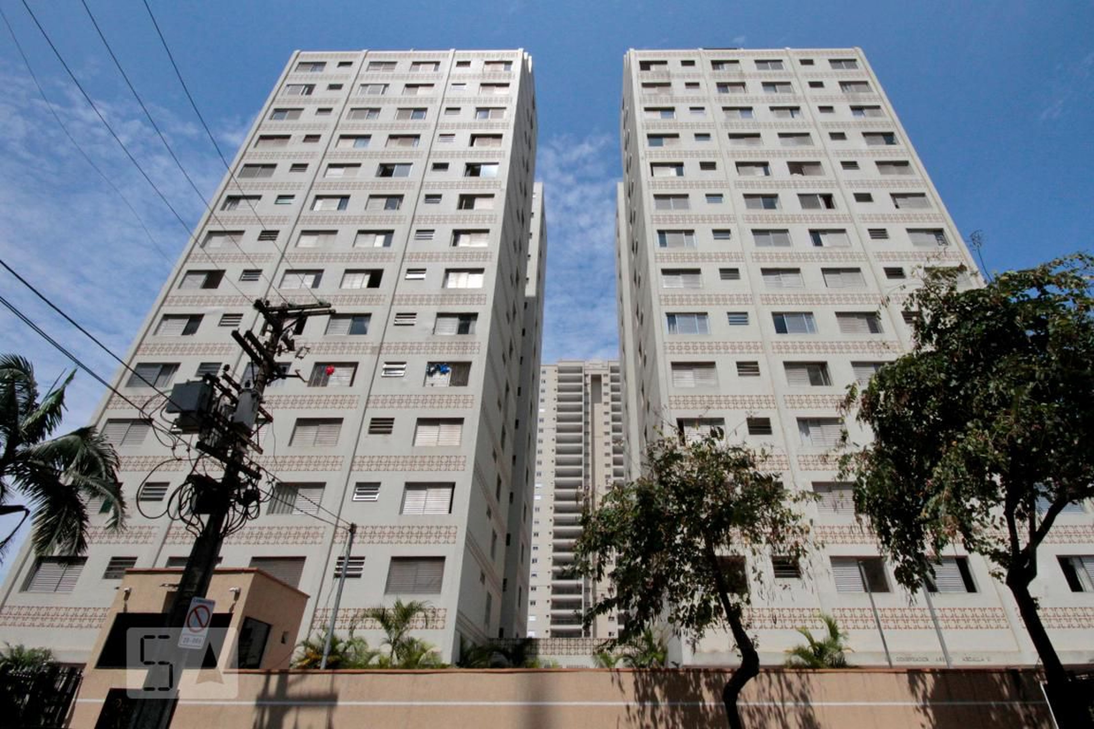 Fachada Condomínio em Avenida Celso Garcia, 97