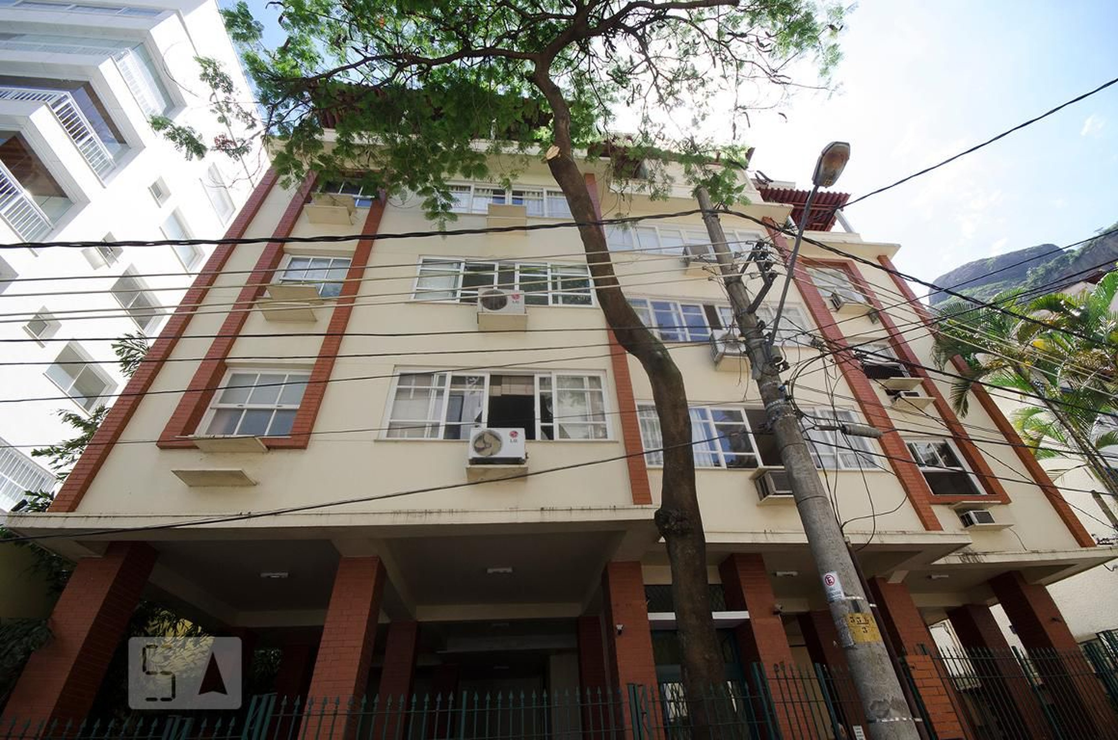 FACHADA Condomínio em Rua Conselheiro Macedo Soares, 23