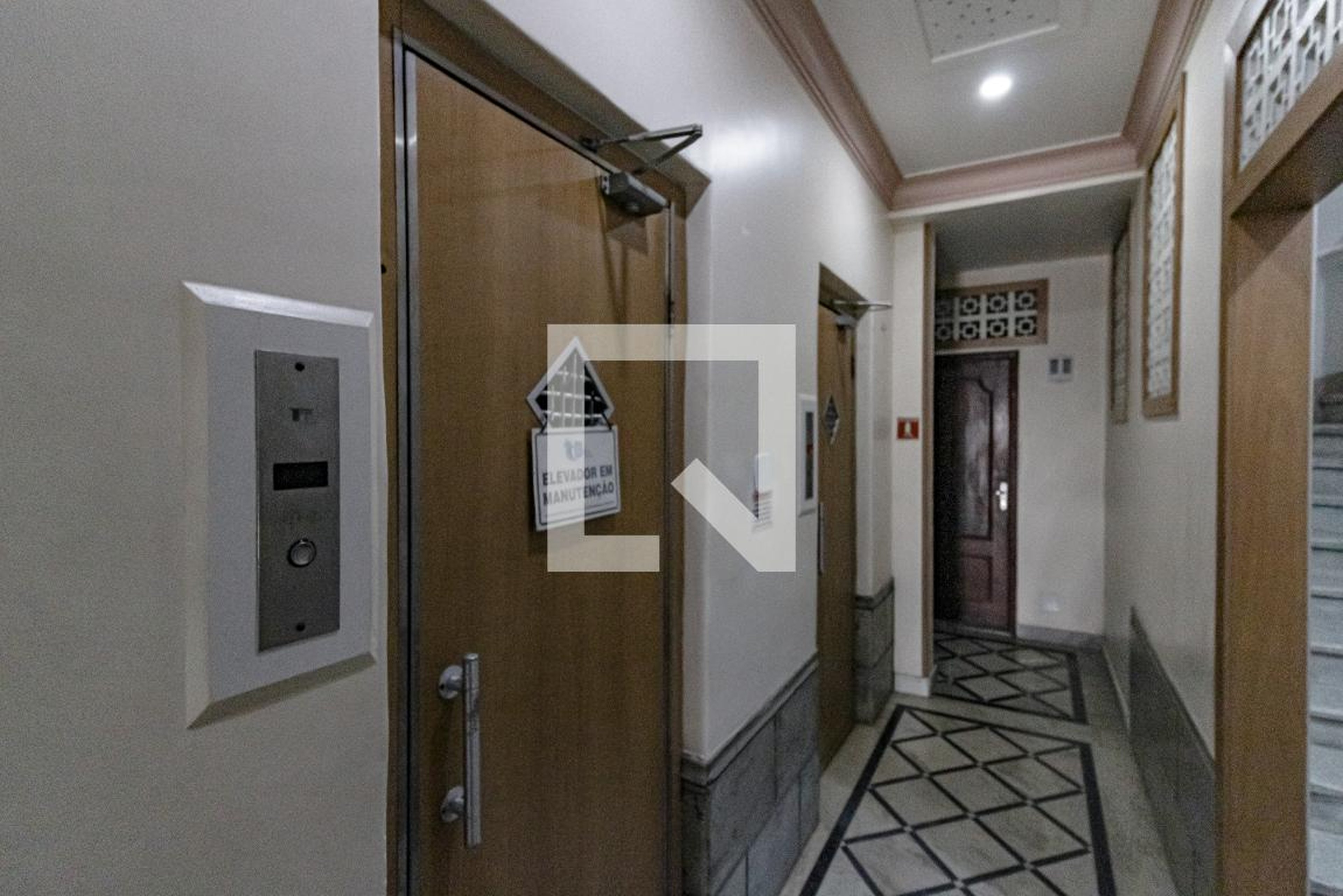 Elevador - Edifício Urussanga
