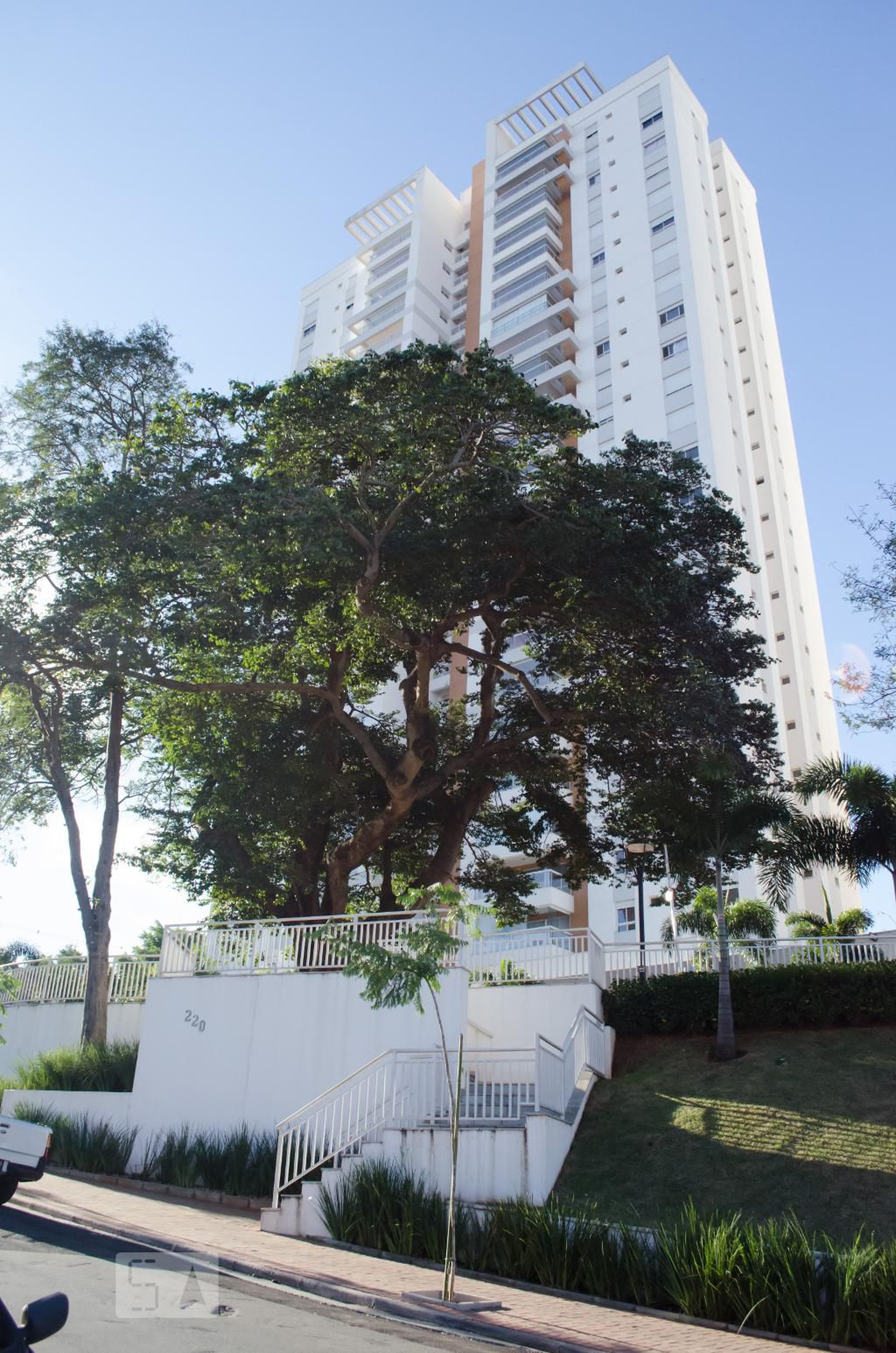 Fachada do prédio Condomínio Horizon Taquaral 2