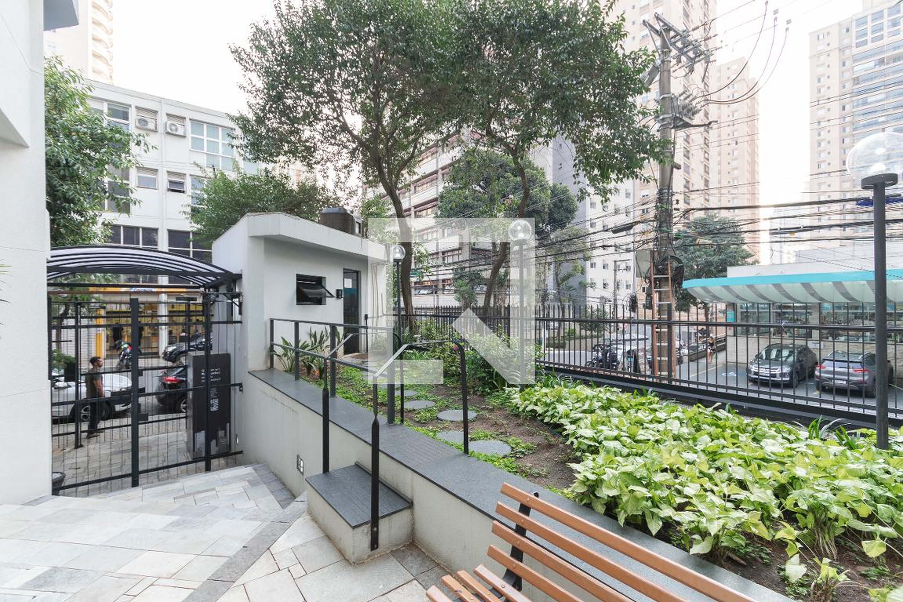 Entrada - Portland Residence