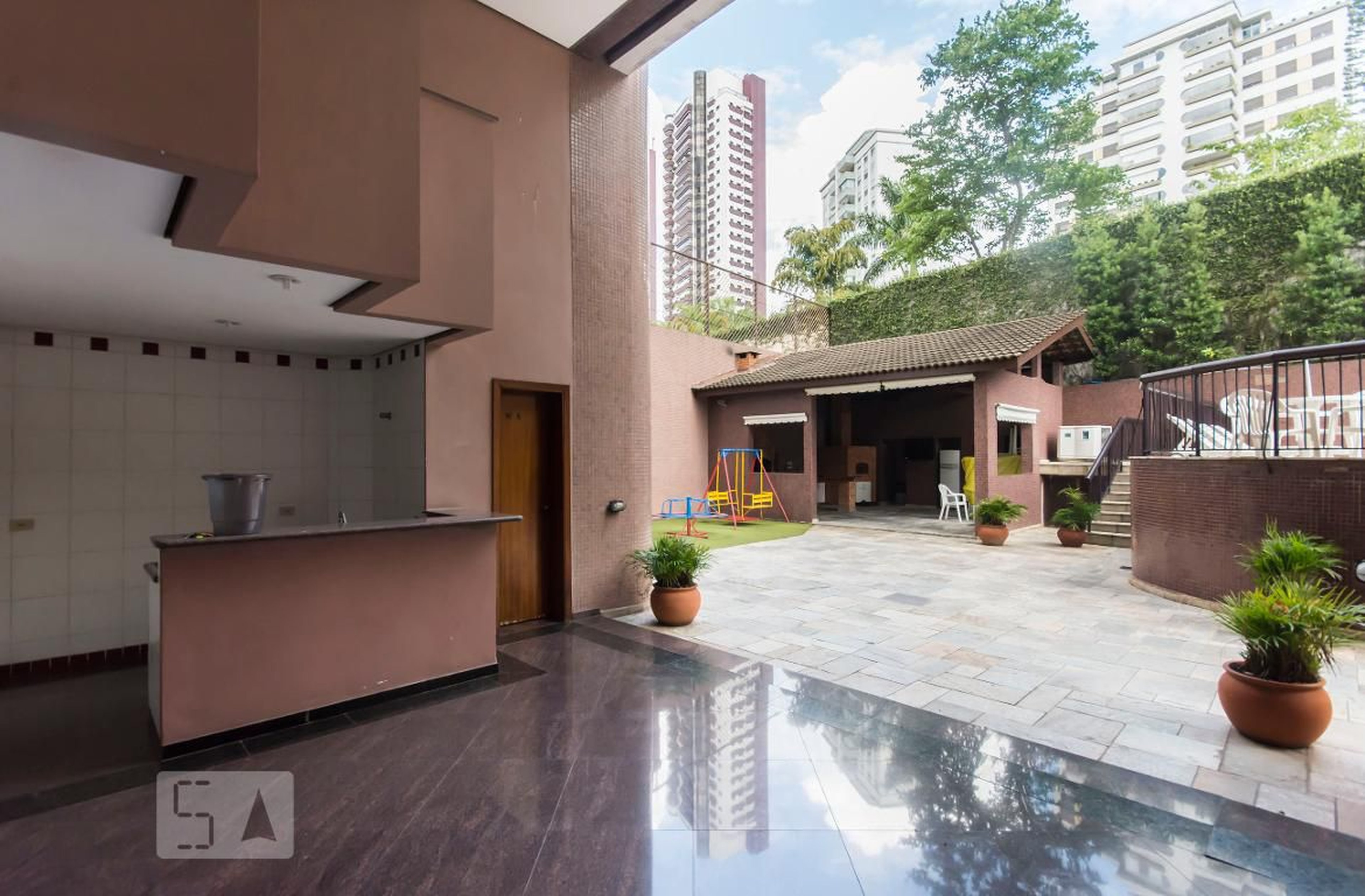 Area comum - Sabel V