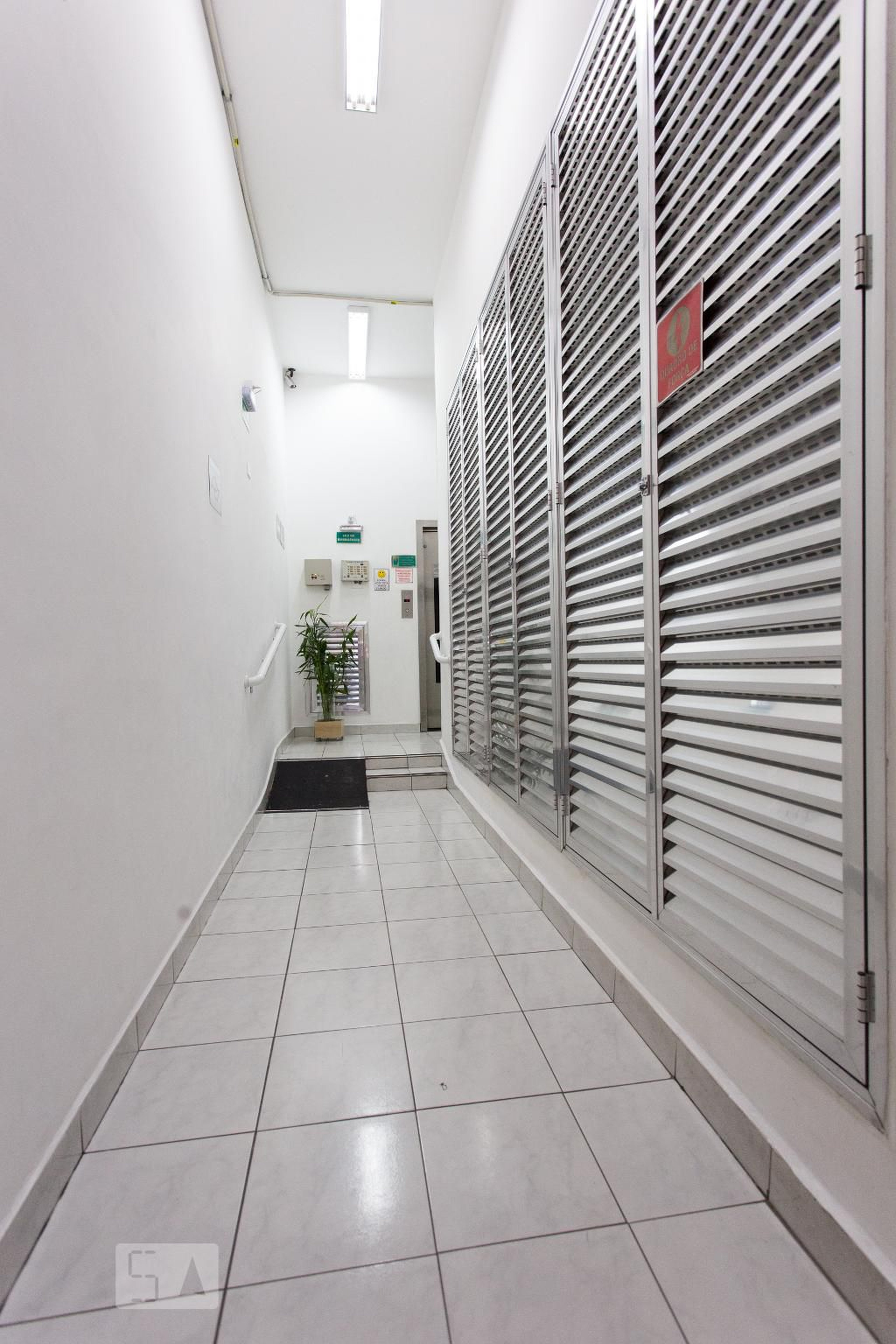 Hall - Santa Teresinha