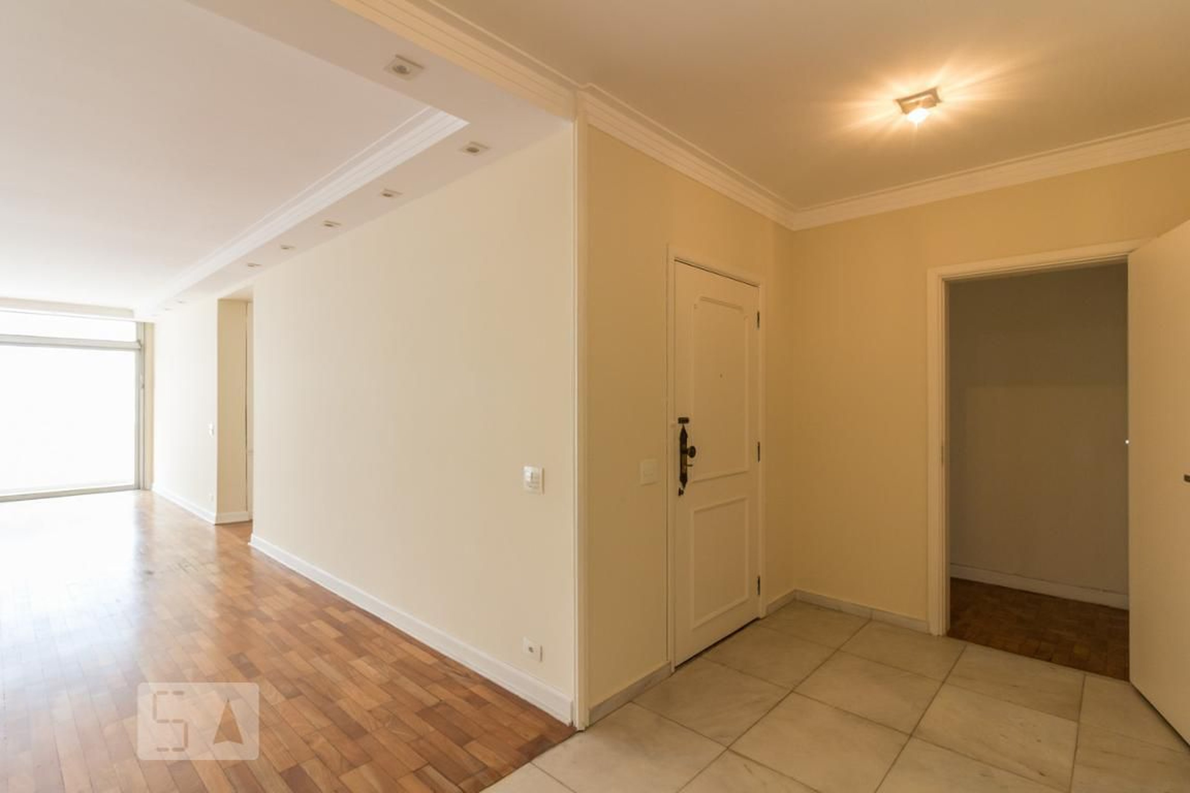 Entrada social - Edifício Marcus