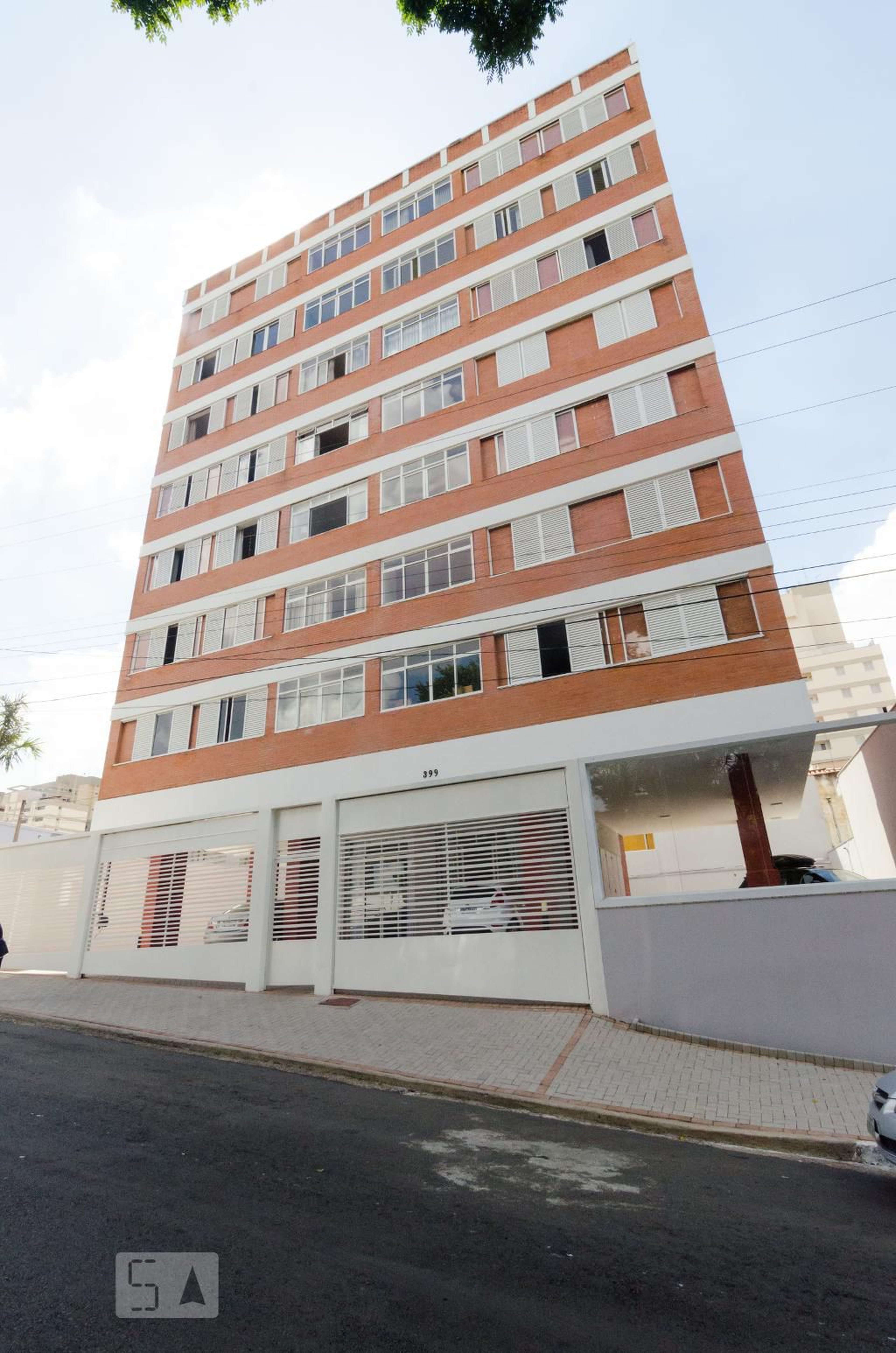 Fachada do prédio Condomínio Jequitiba