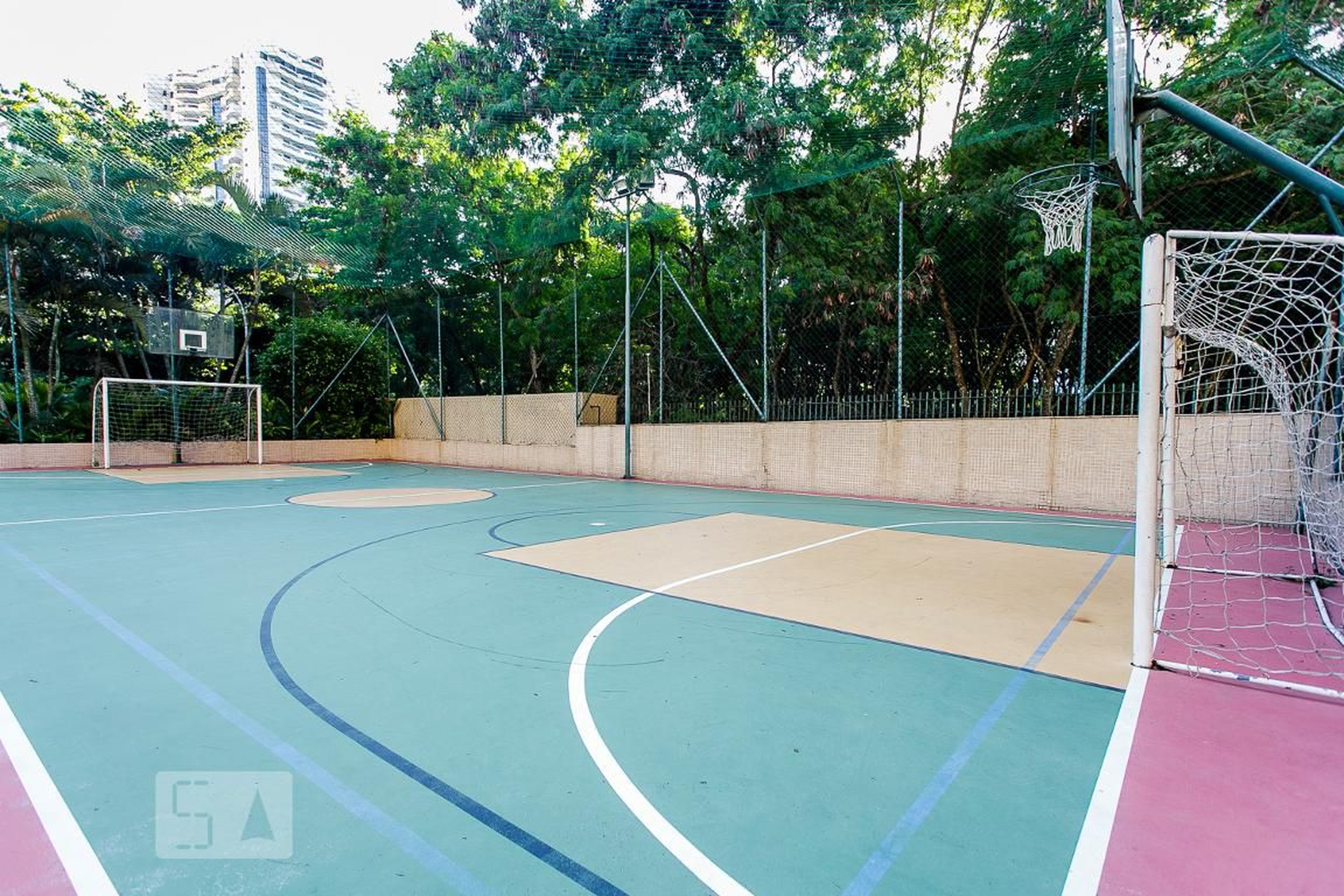 QUADRA ESPORTIVA - Barra Inn