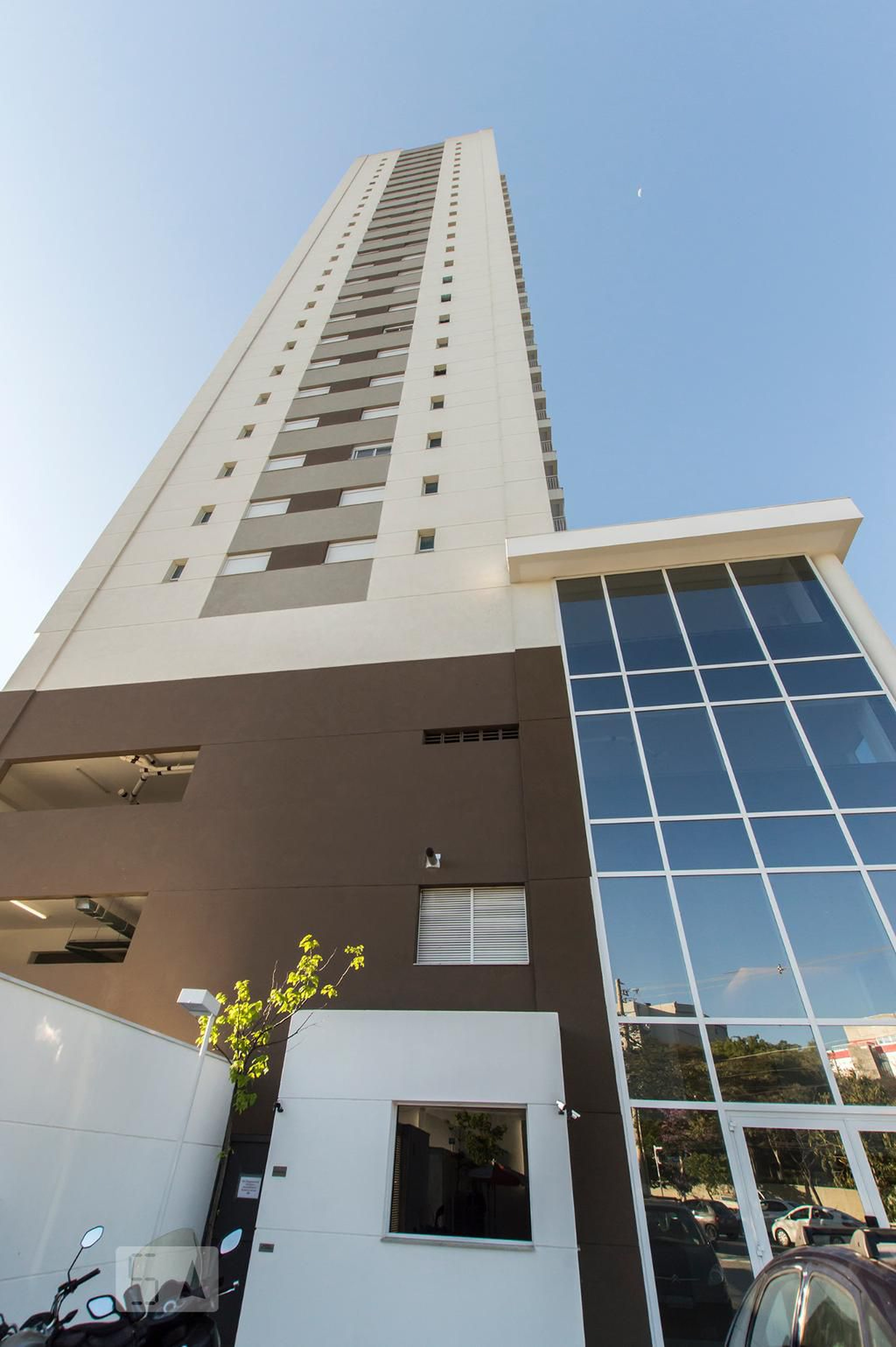 Fachada Condomínio em Avenida Lázaro de Mello Brandão, 600