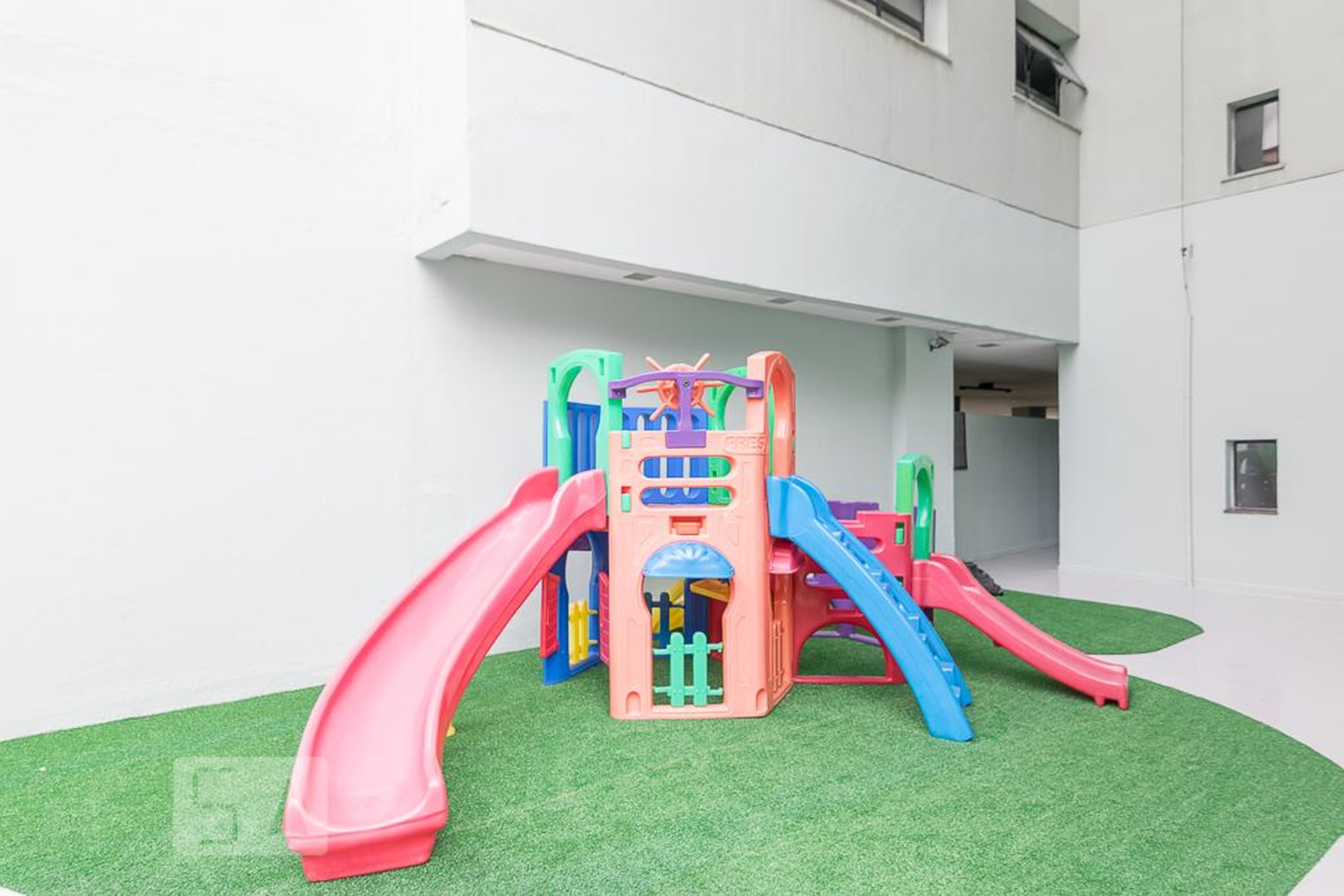 Playground - Rucelai
