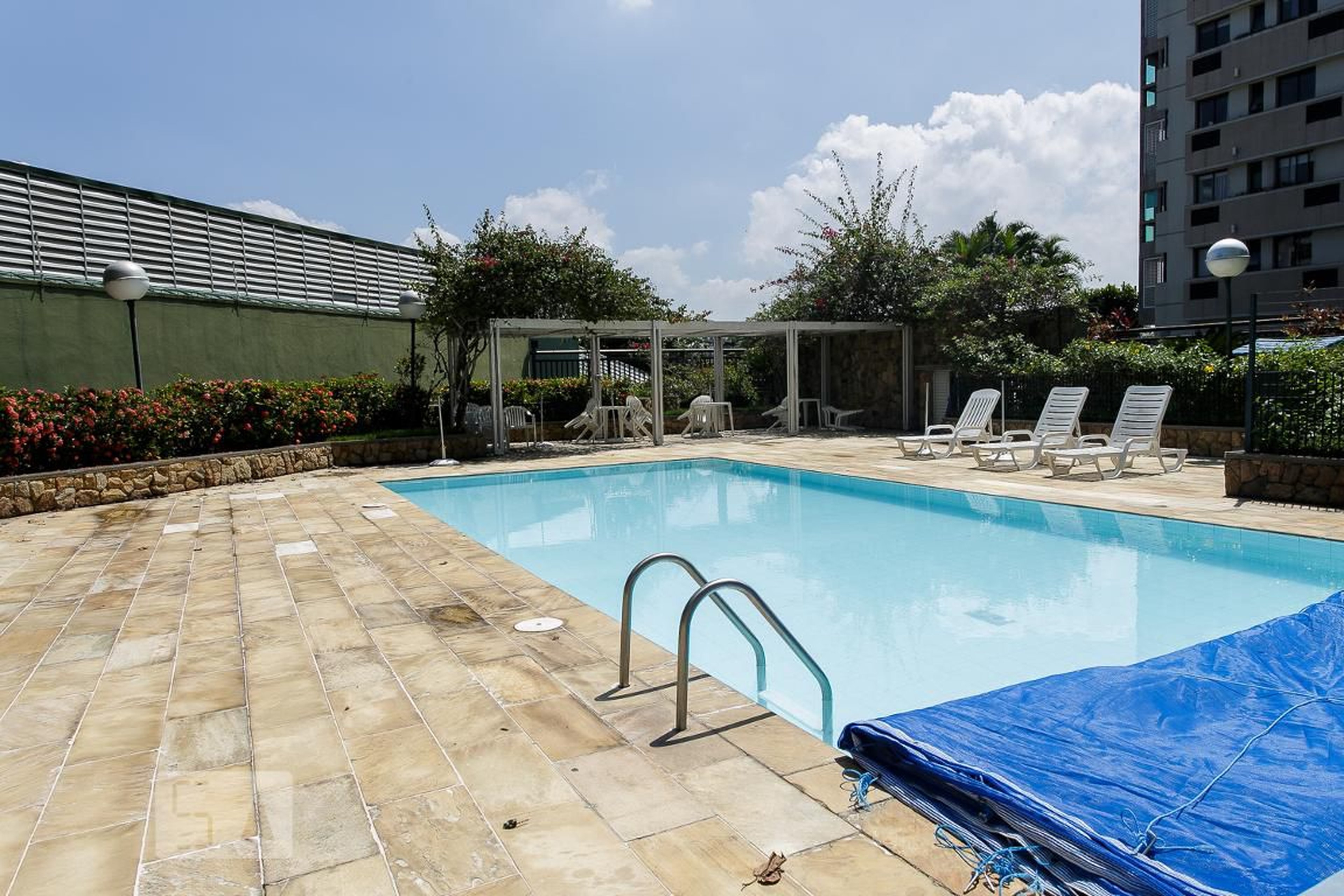 PISCINA - Privilegieedifício Chatlet