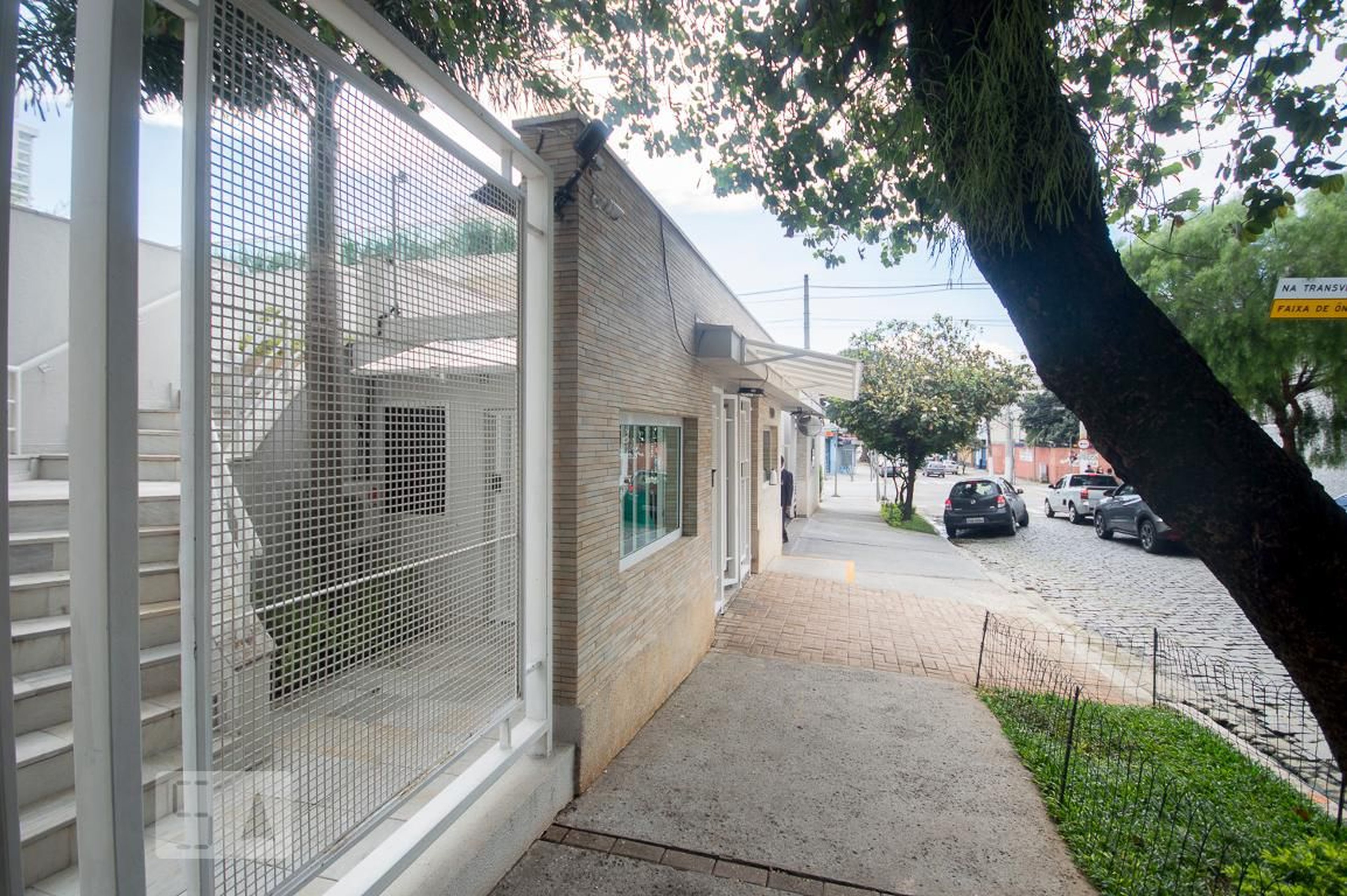 Fachada Condomínio em Rua São José dos Campos, 150