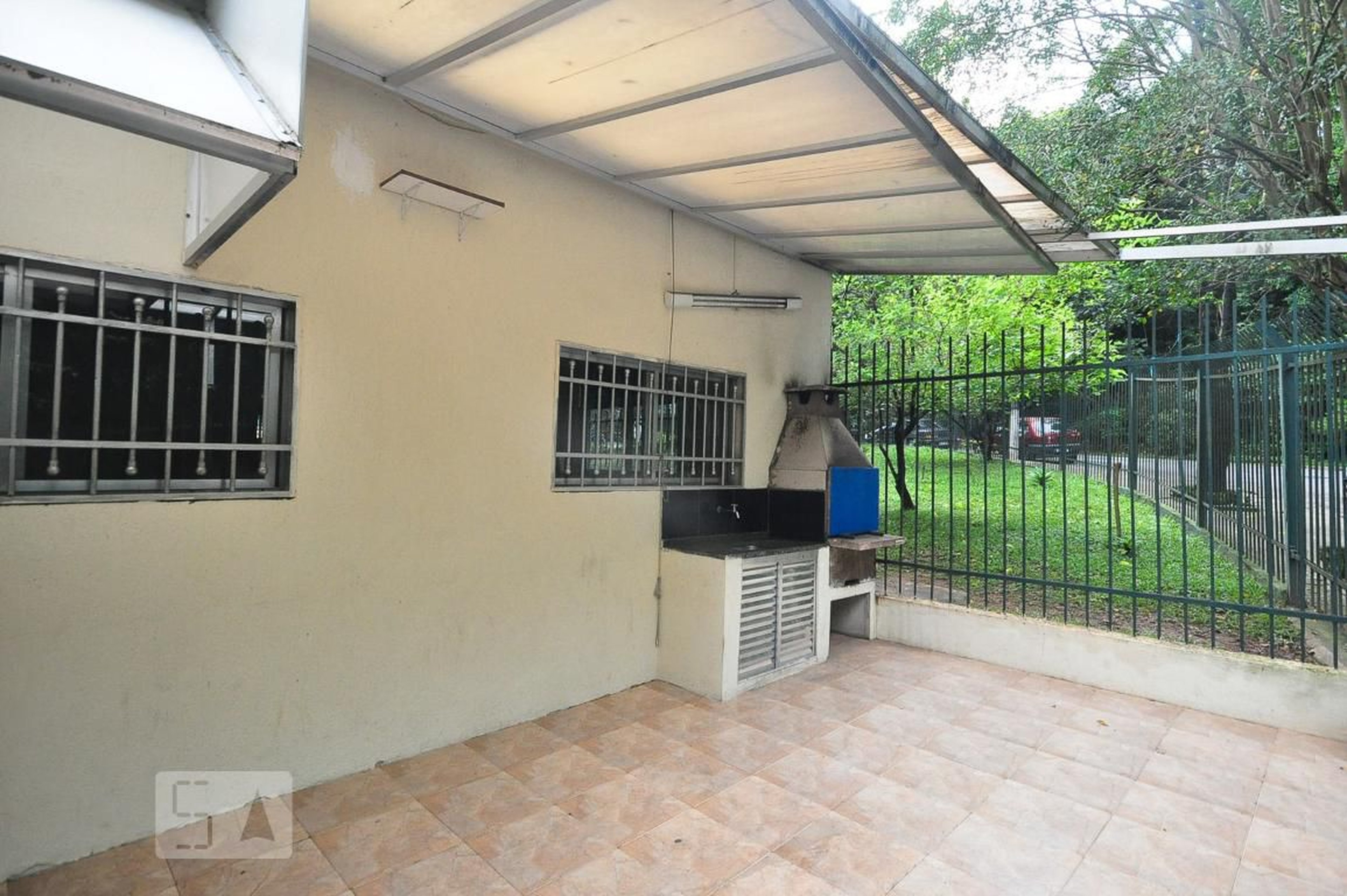Churrasqueira - Conjunto Residencial Butanta