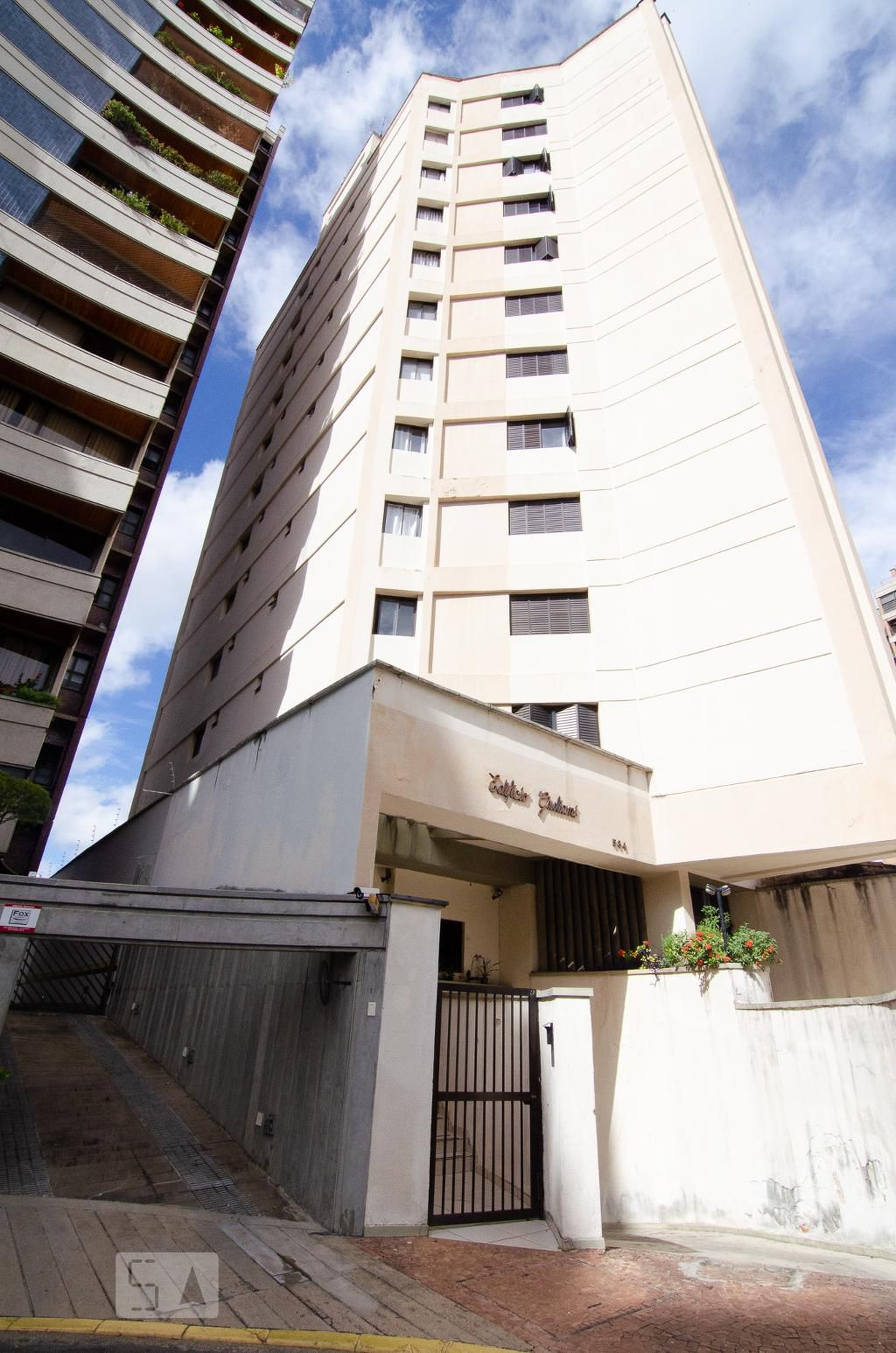 Fachada do prédio Condomínio Giuliani