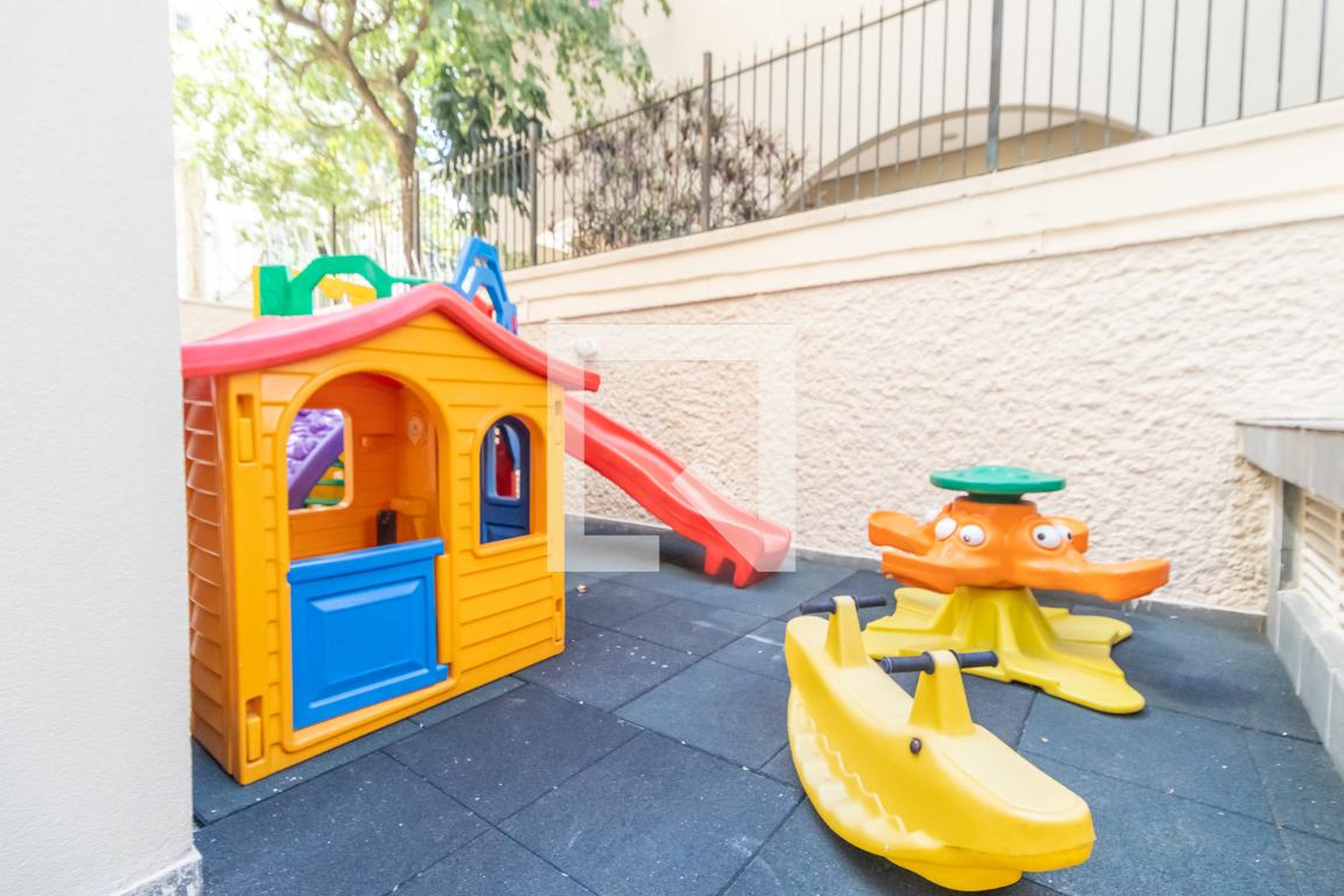 Playground - Dona Adélia