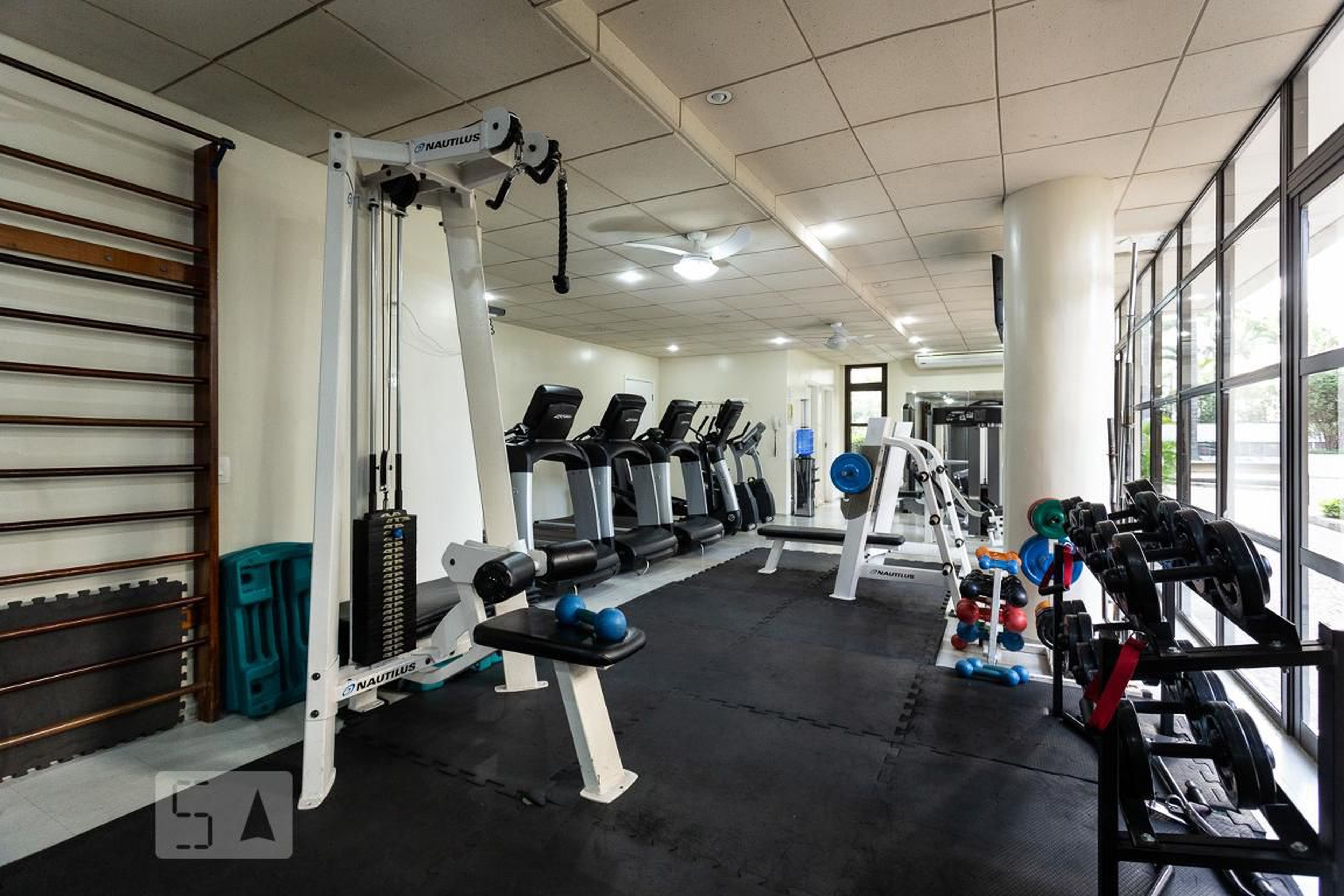 Academia - Heartland