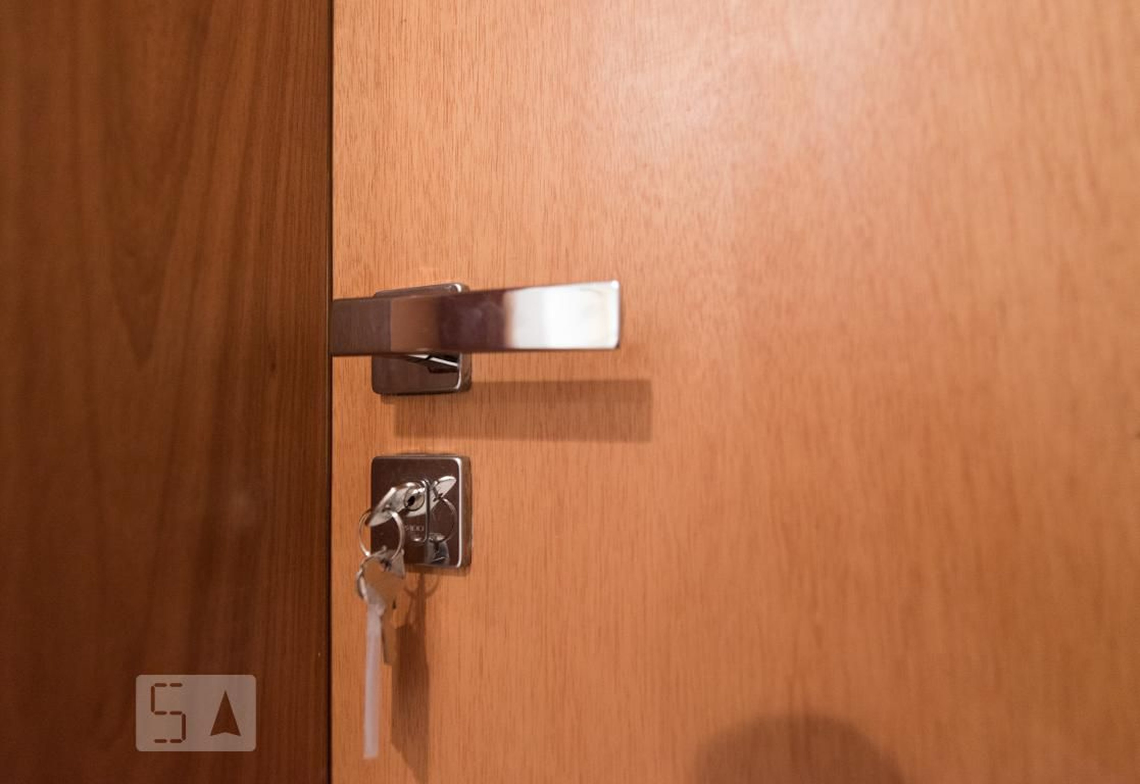 Entrada - Visage Oeste