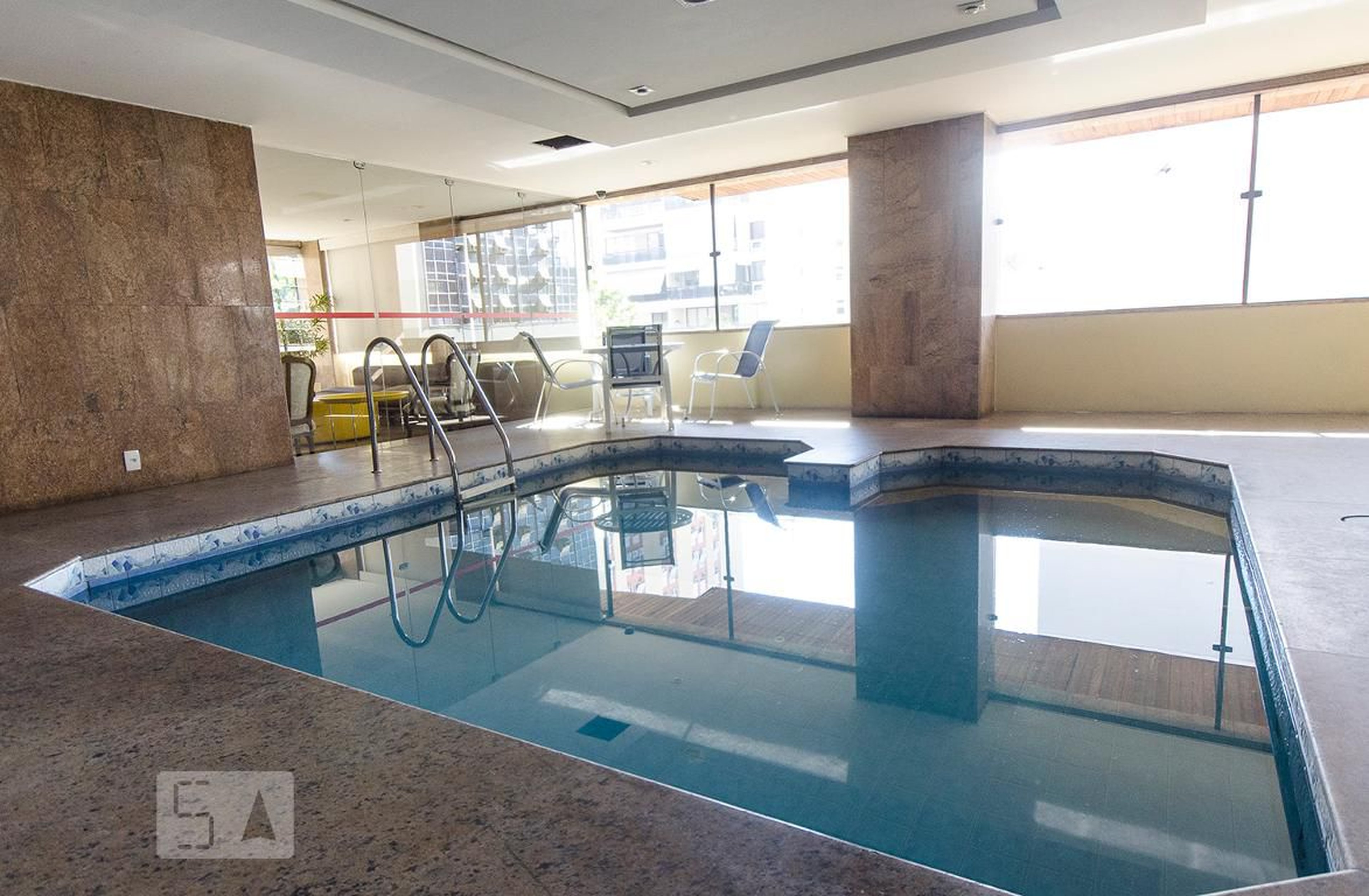 Piscina - Edifício Leblon Ocean Hotel Residencia