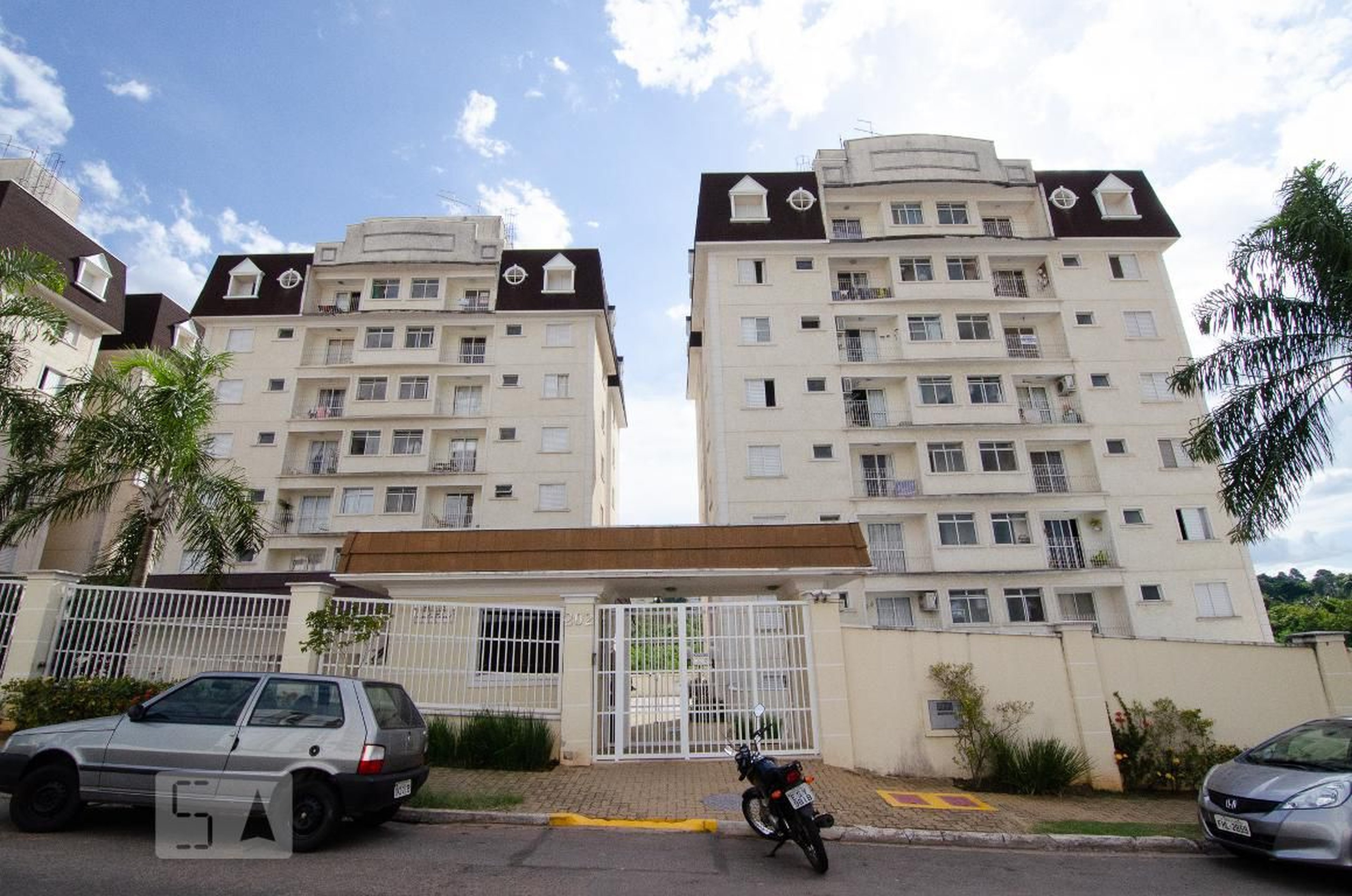 Fachada do condomínio Condomínio Antilhas