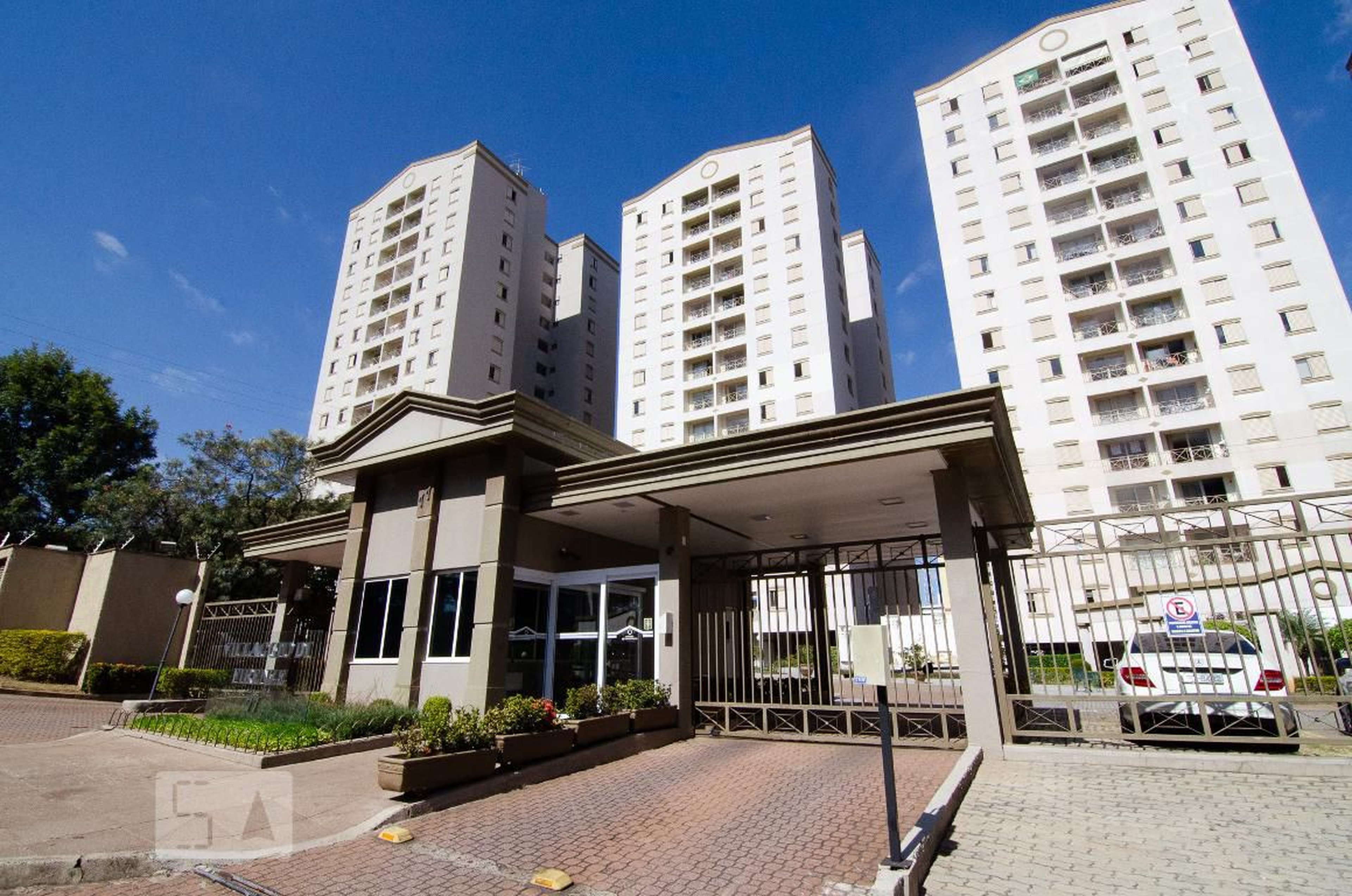 Fachada do condomínio Condomínio Villagio di Firenze