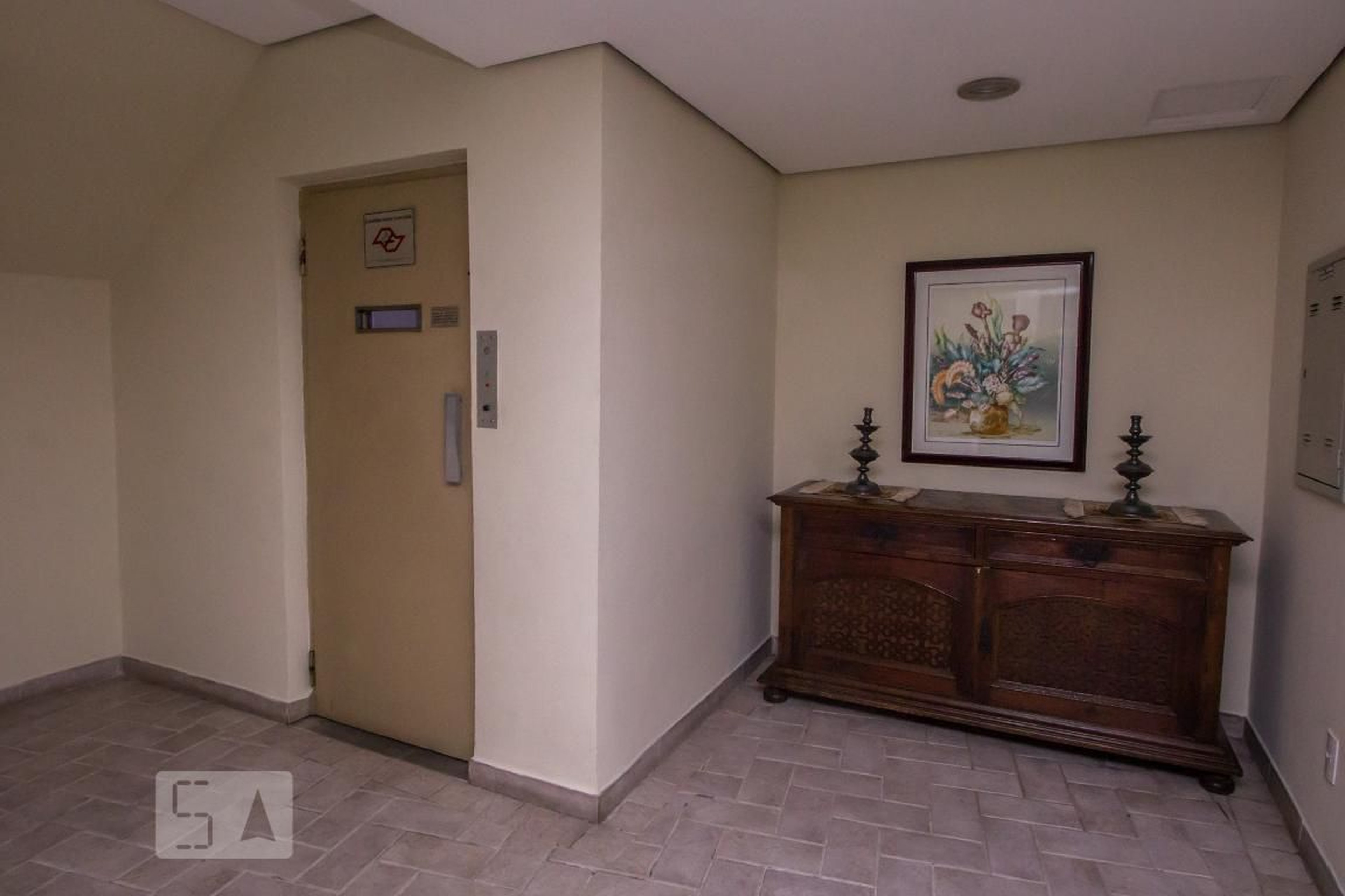 HALL - Edifício Barão da Cintra