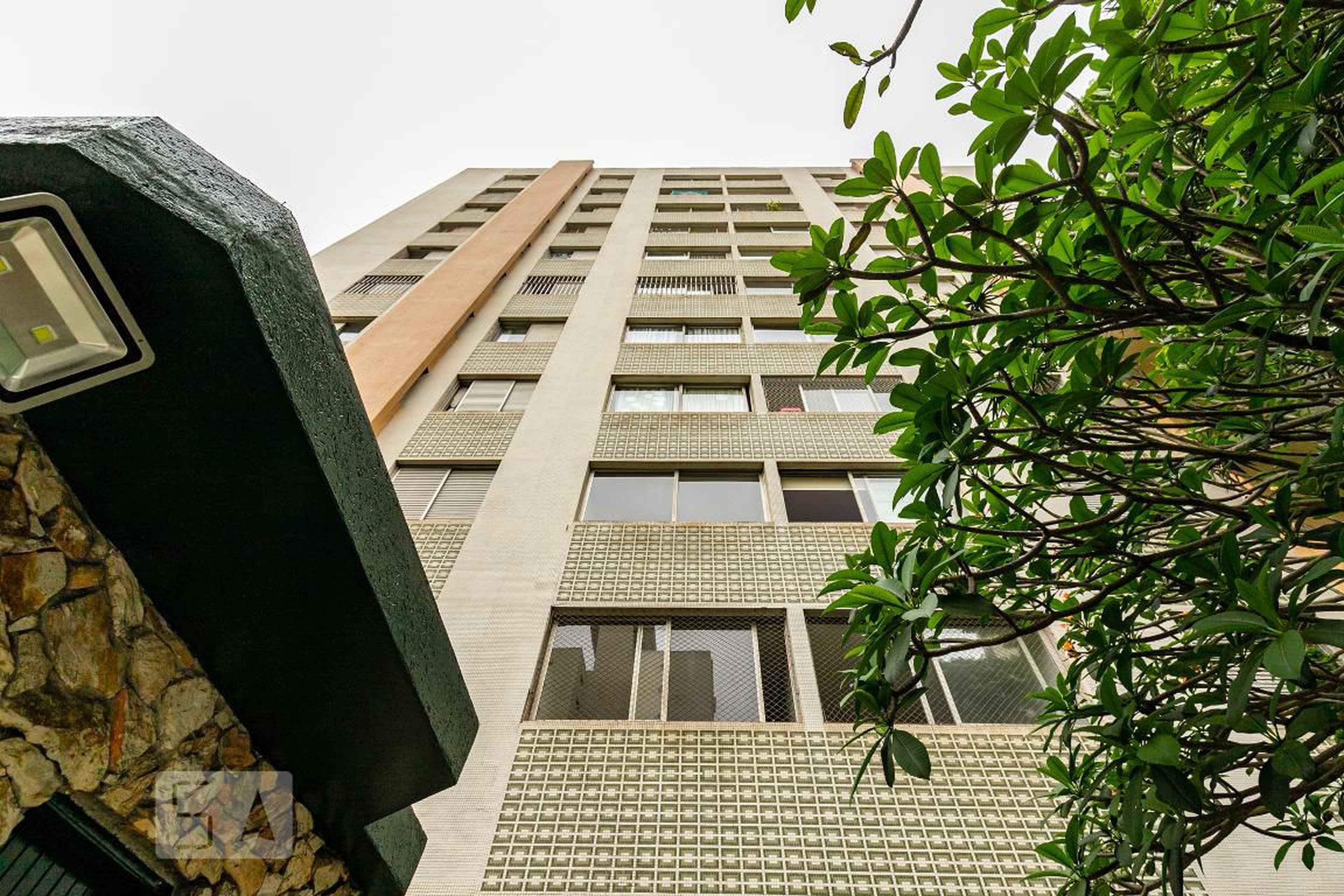 Fachada Condomínio em Alameda dos Nhambiquaras, 1312