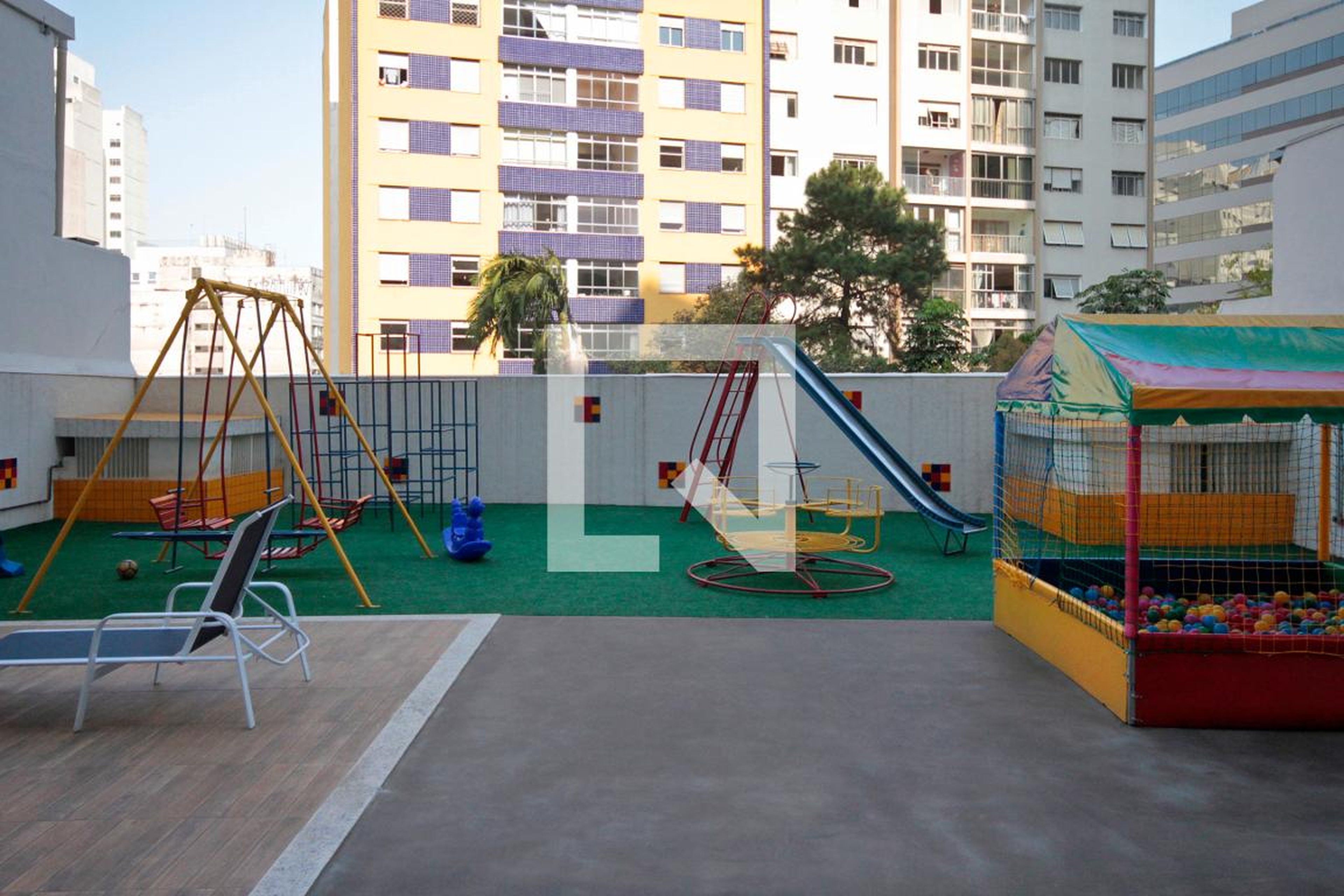 Playground - Ragueb Issa