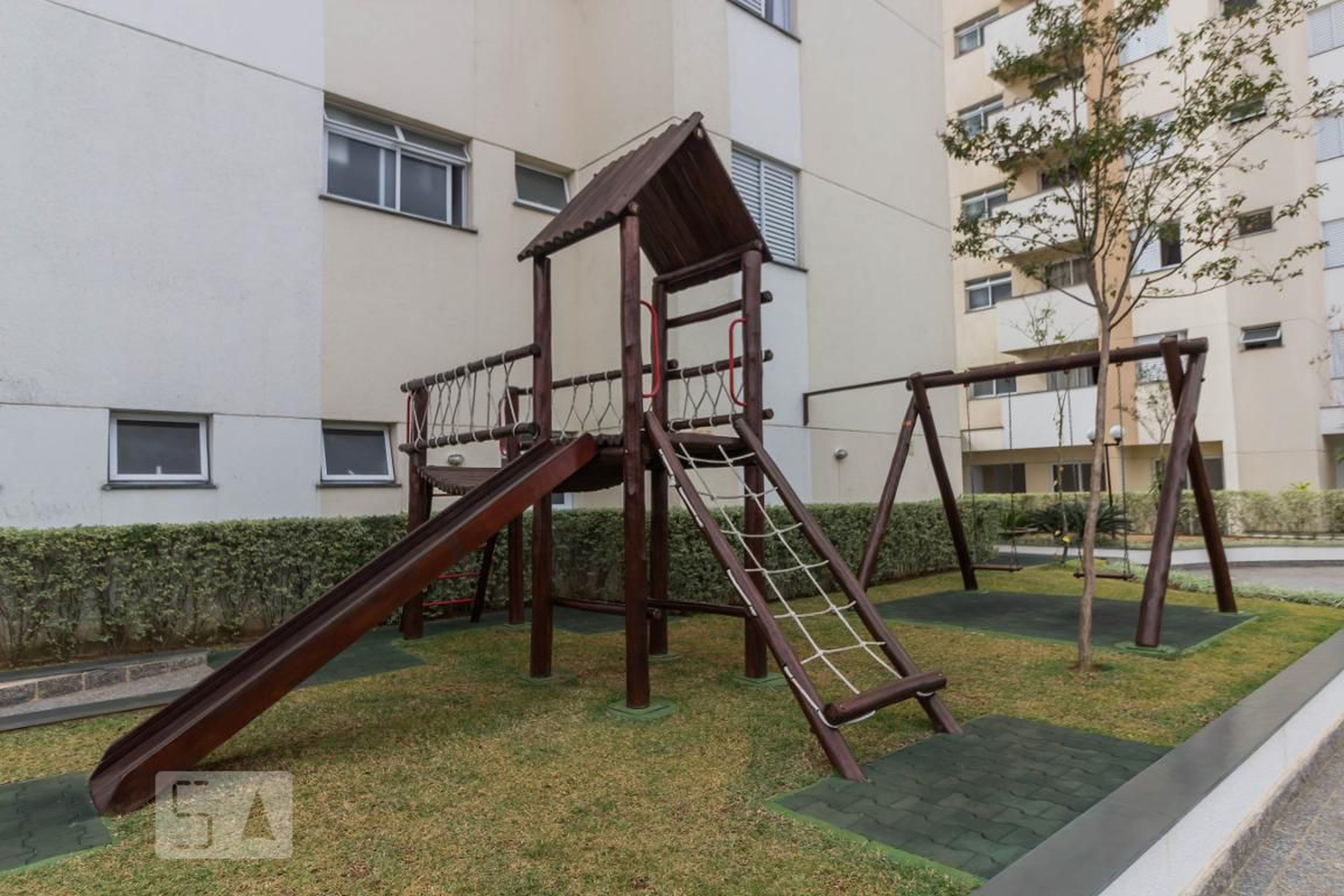 Playground - Residencial The Collors