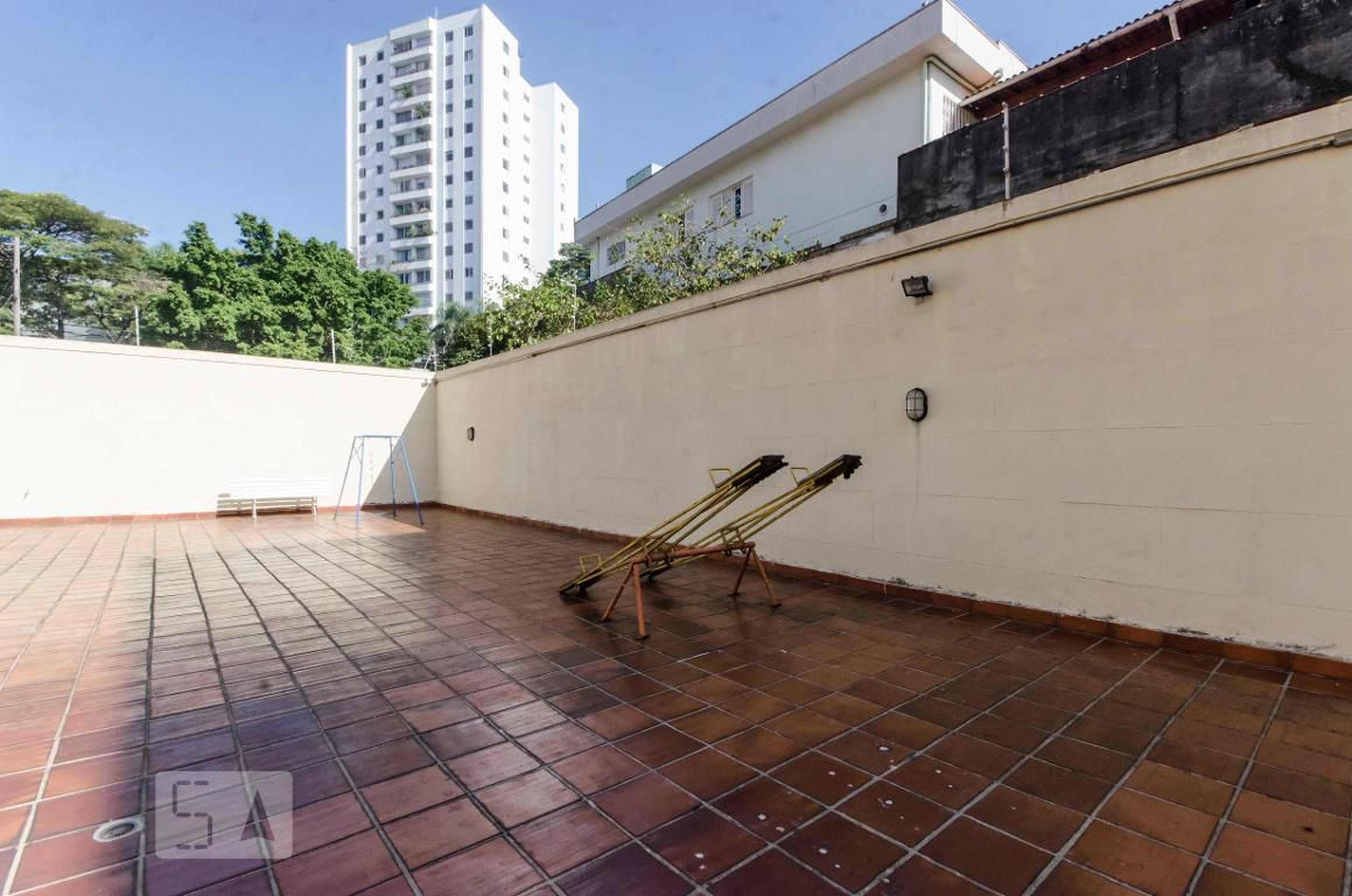 Playground - Ed. Jardim Sao Bento