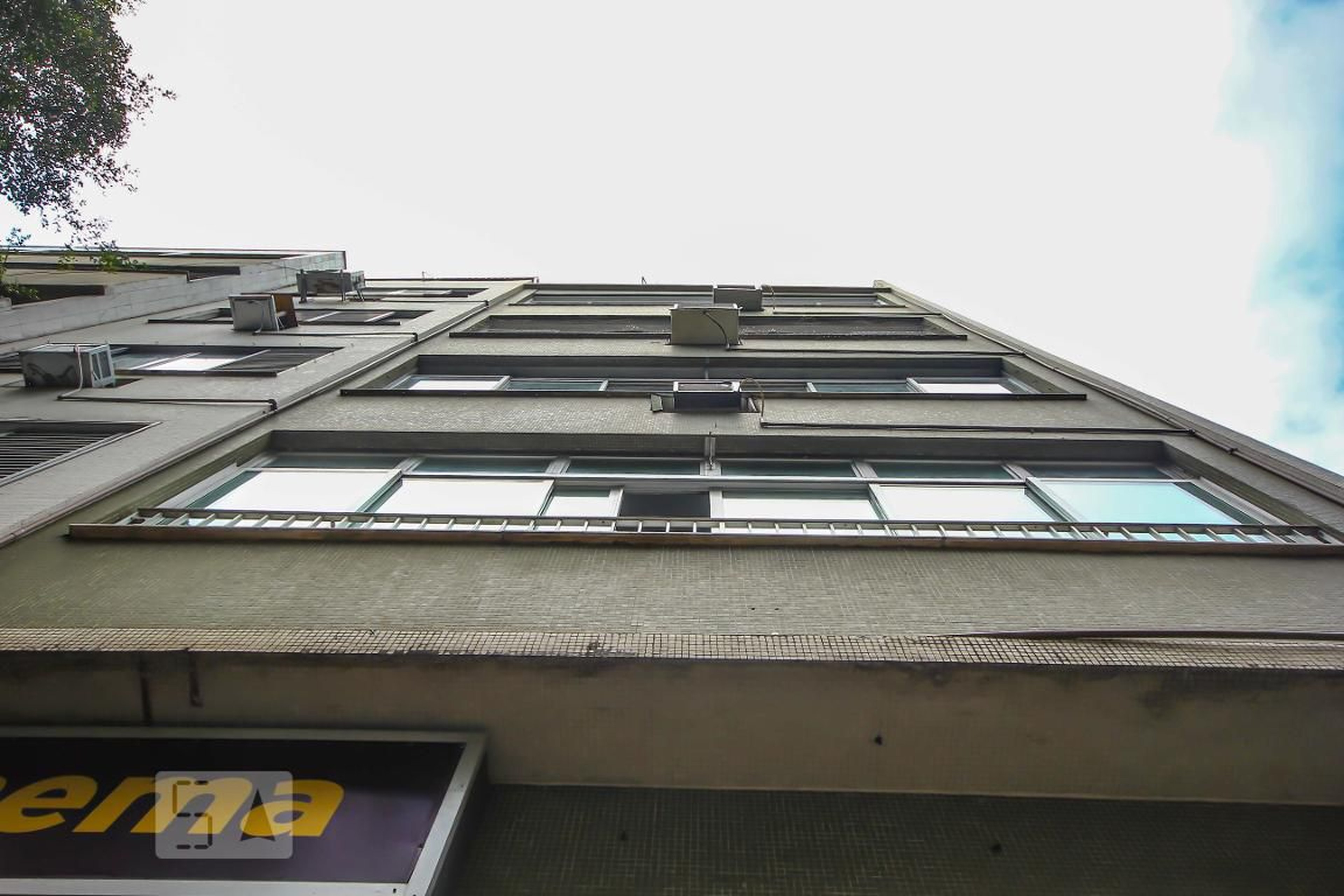 Fachada Condomínio em Rua Prudente de Morais, 824