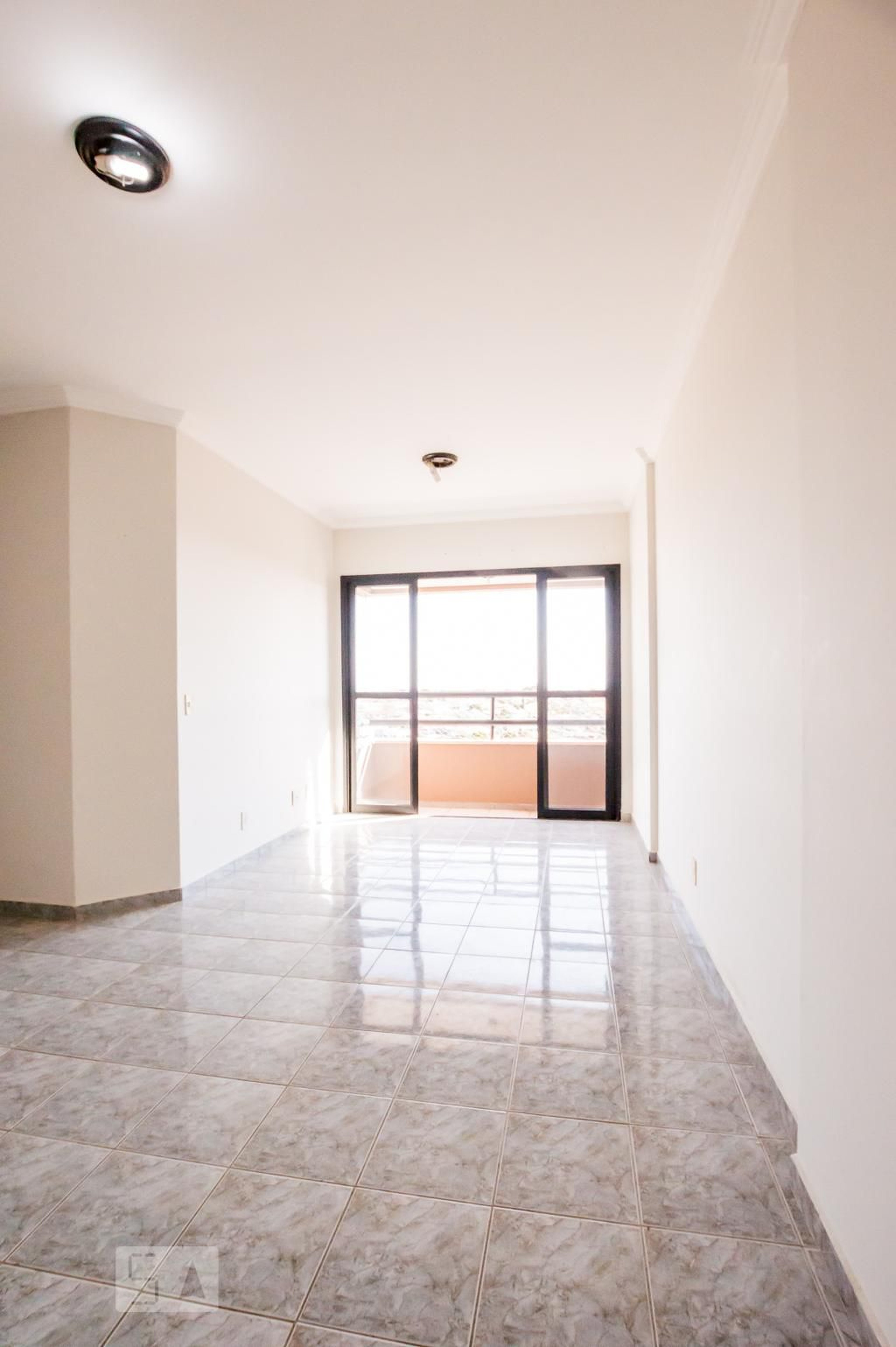 Entrada - Village Monet