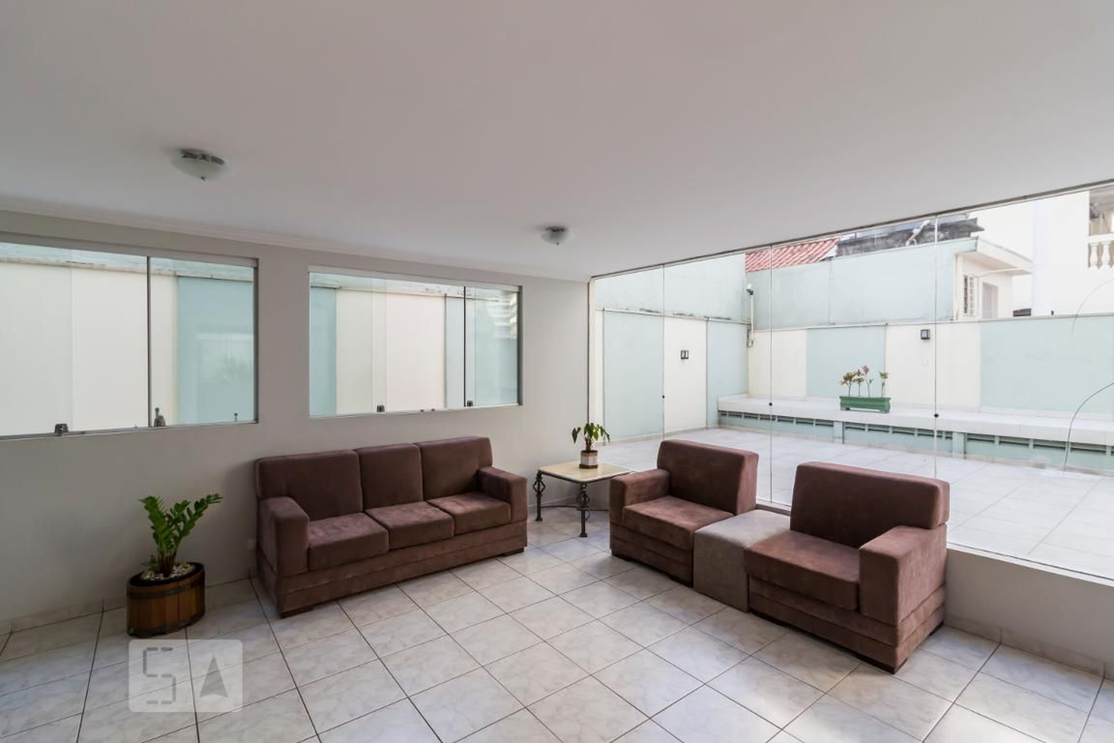 Salão de Festas - Ana Lygia