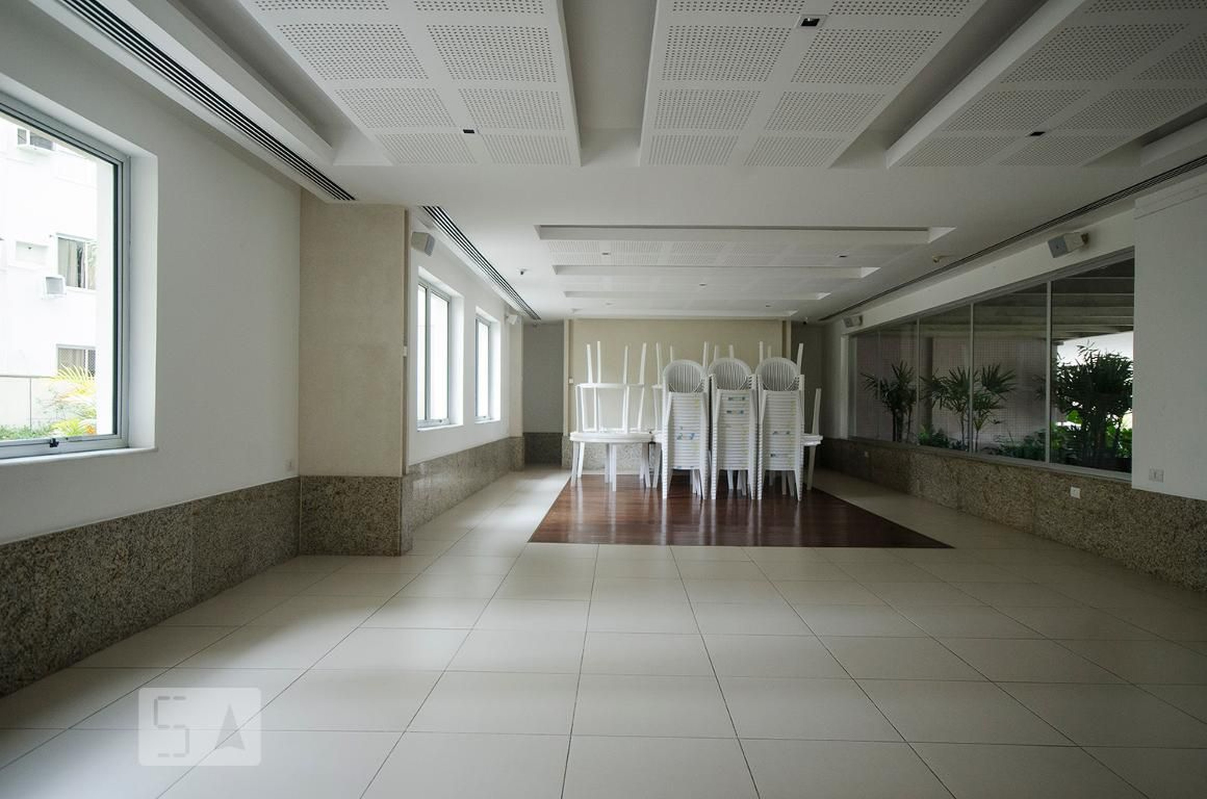 Salão de festa - Edifício Place de L'Etoille