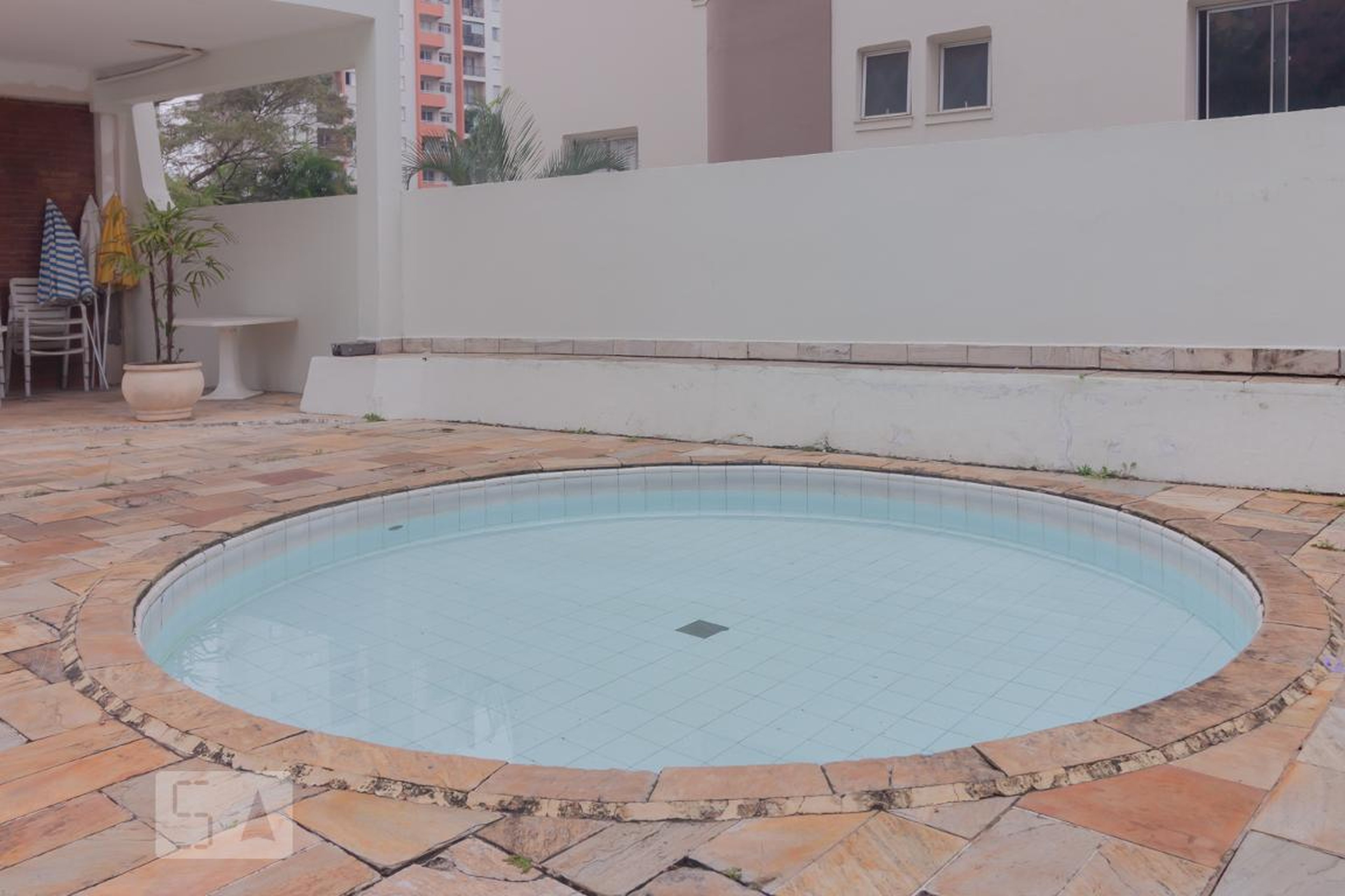 Piscina infantil - Maison Saint Germaine
