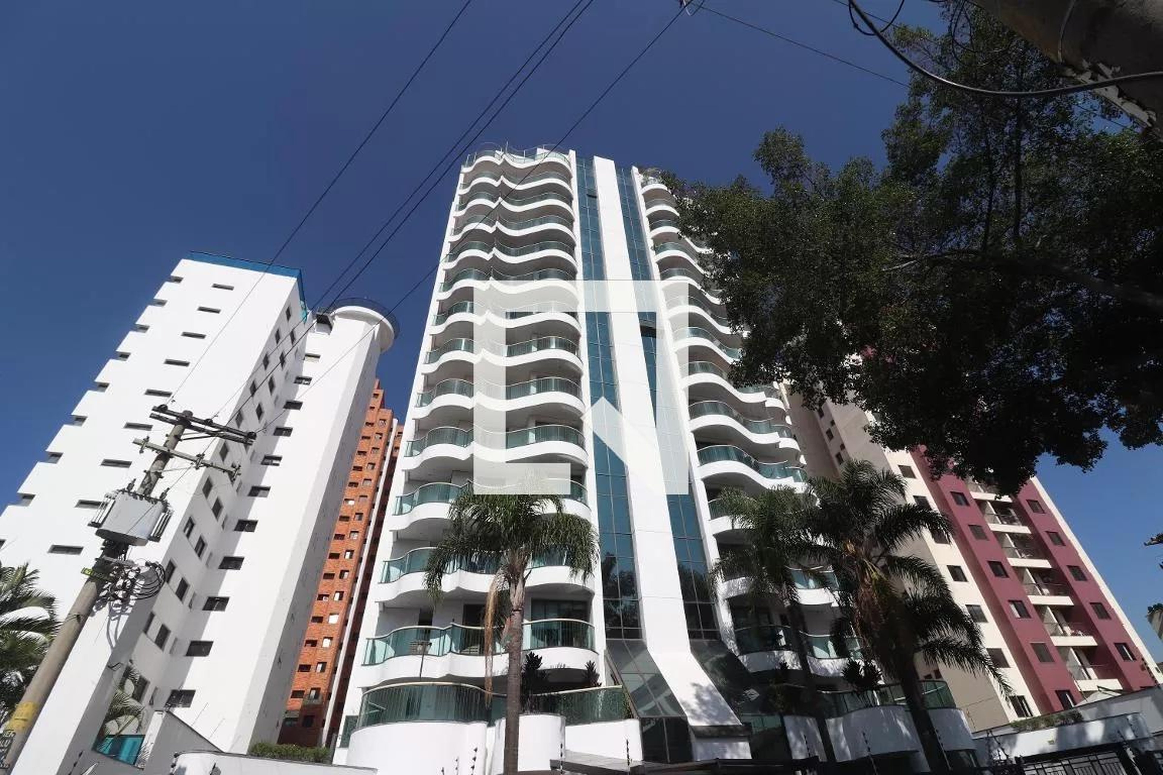 Fachada Condomínio Saint Germain