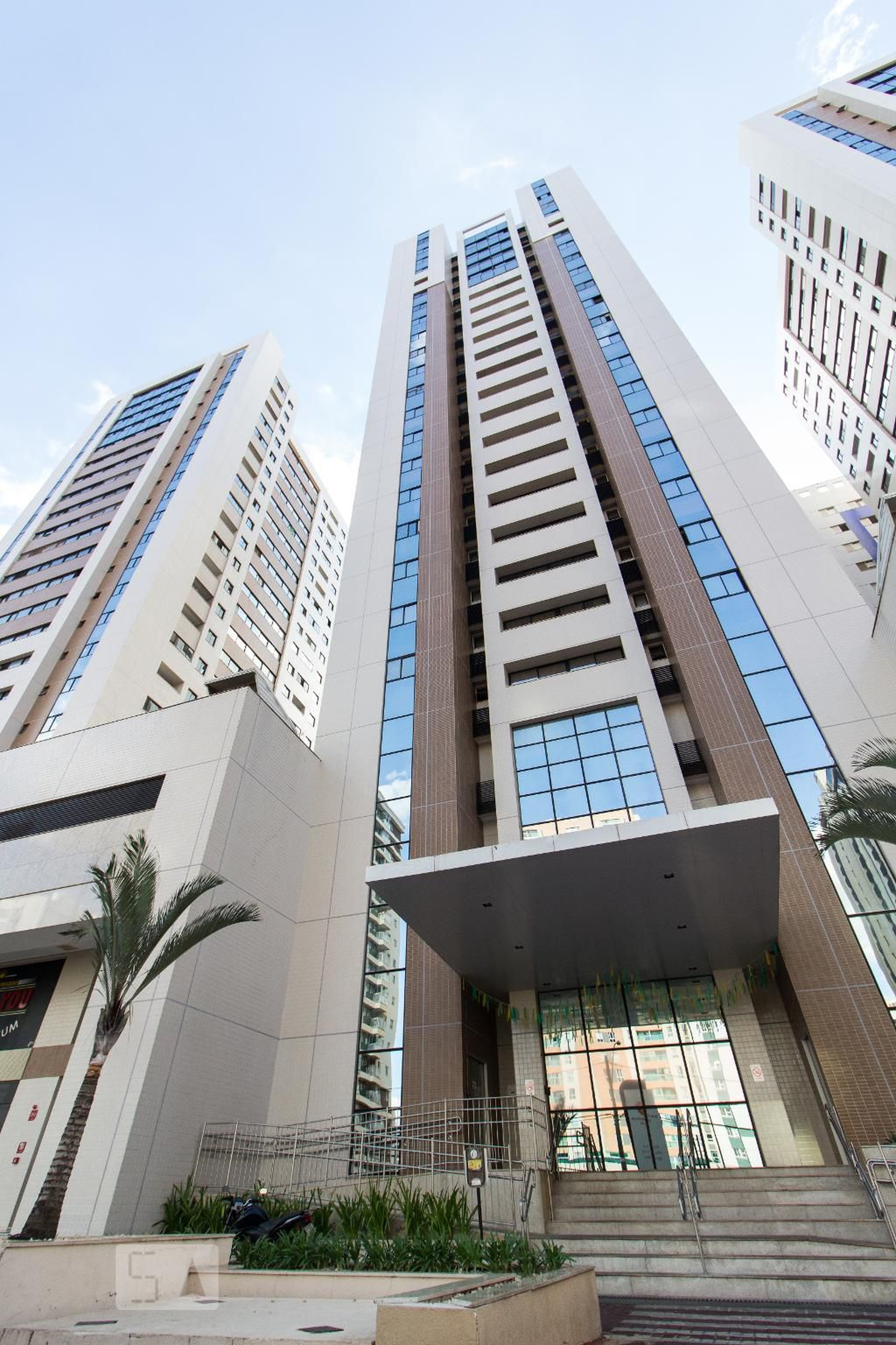 Fachada Condomínio Real Celebration Life Club