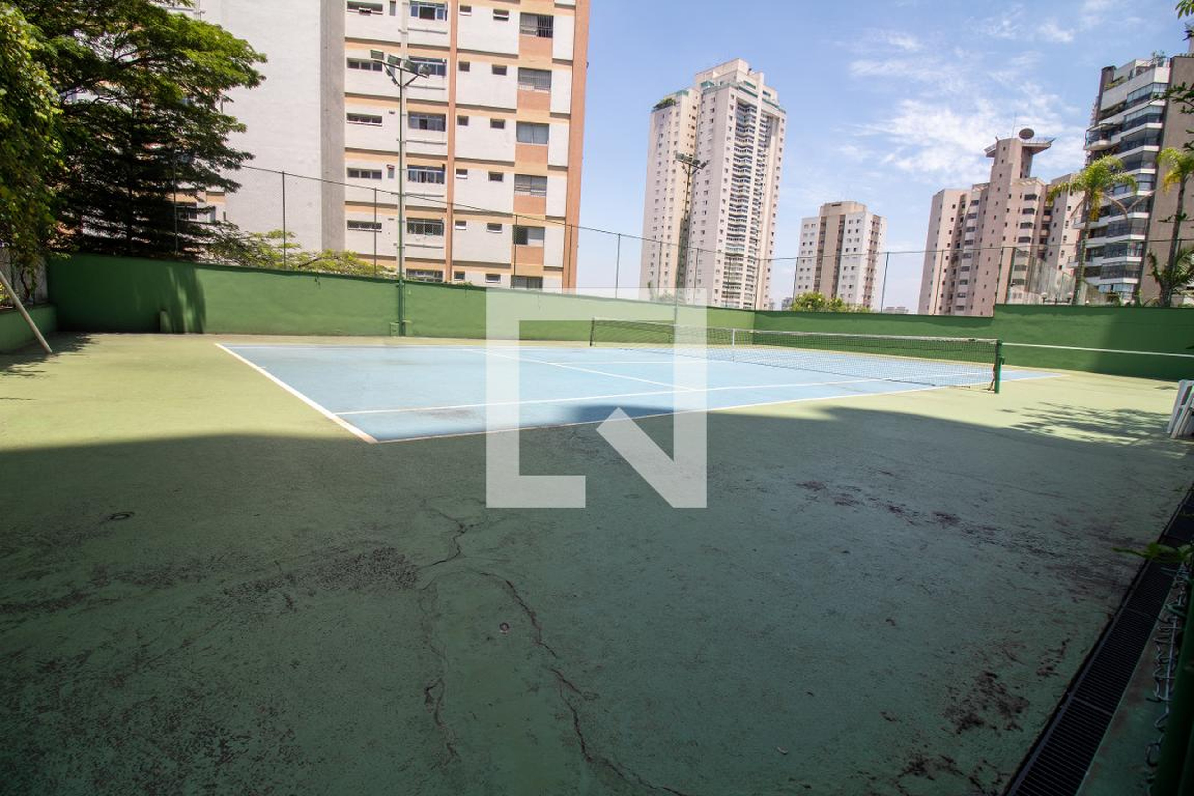 Quadra - Imperial Flamingo