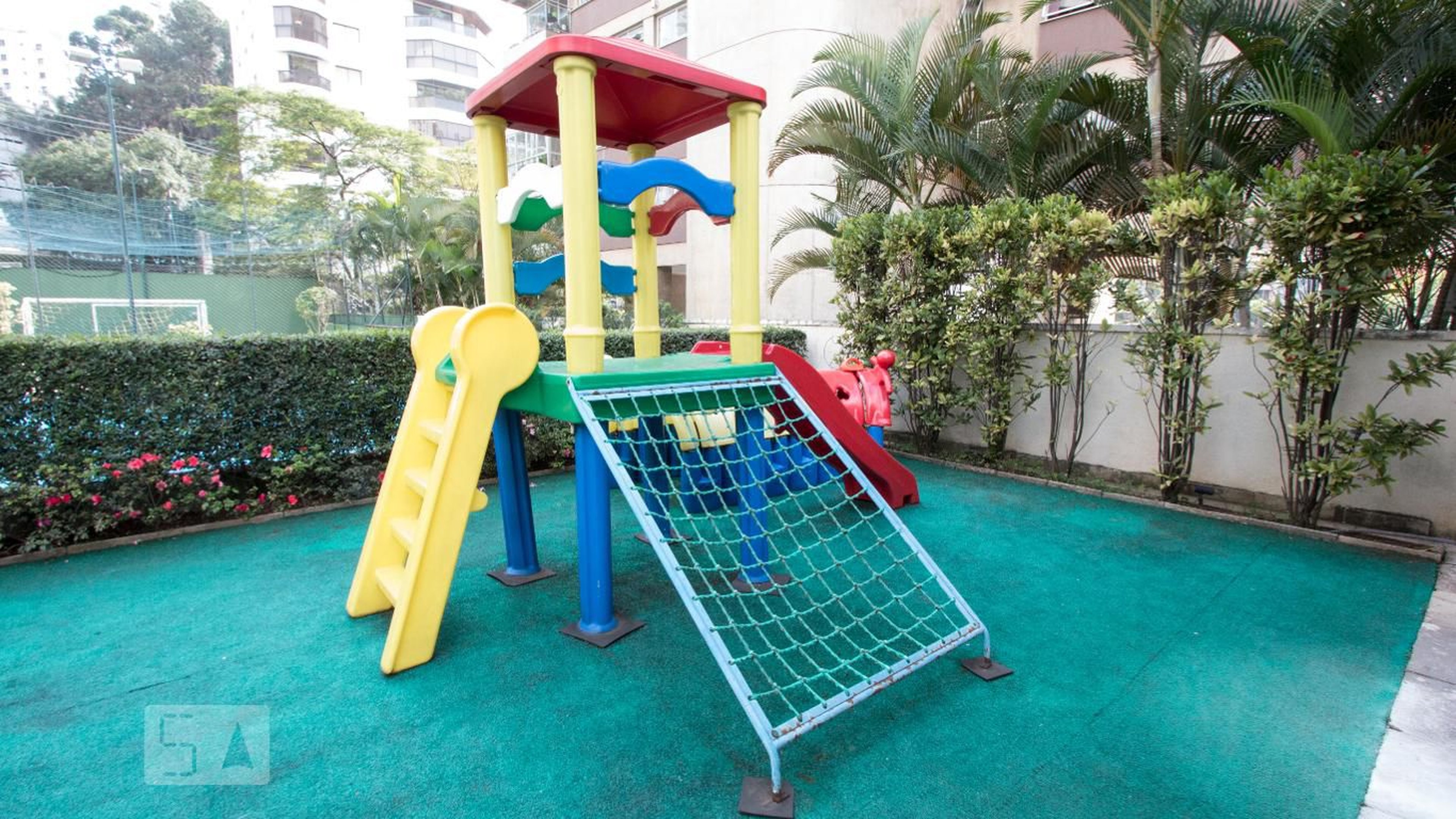 playground - Edifício Orlair Buelone
