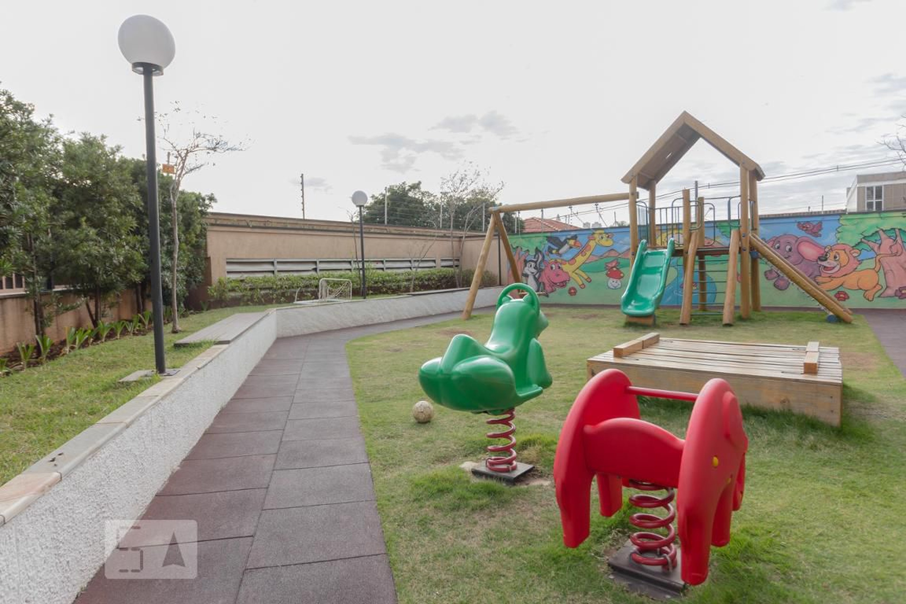 Playground - Residencial Montreux