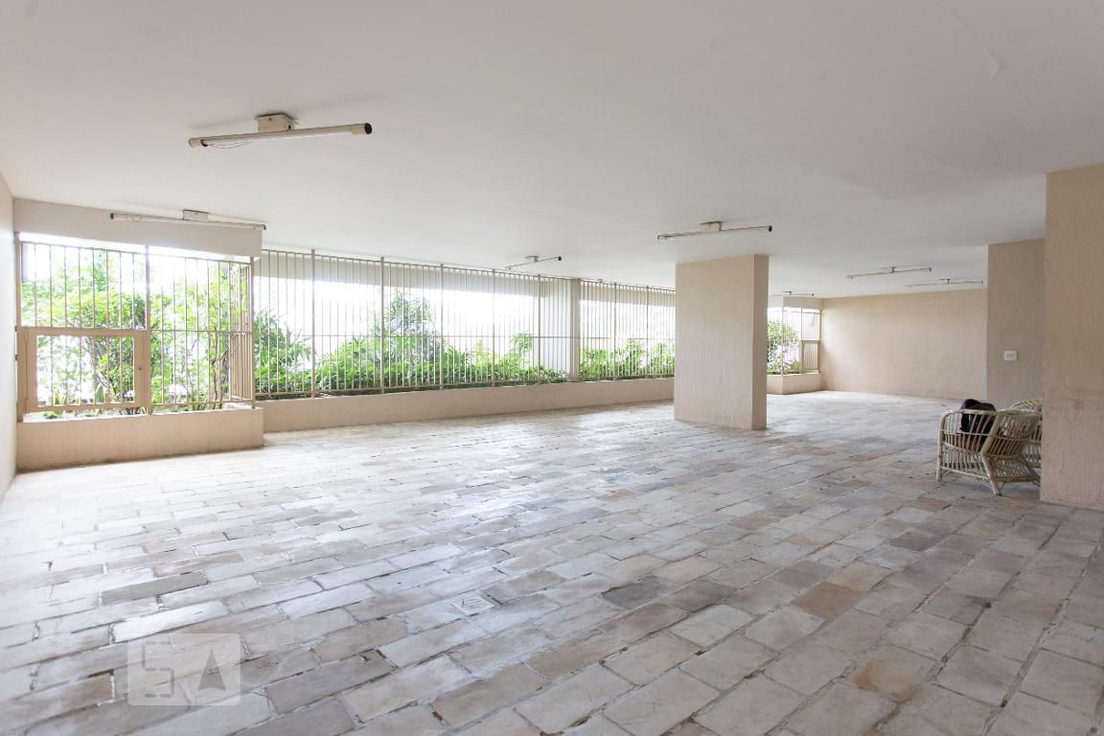 Playground - Palais Du Lac