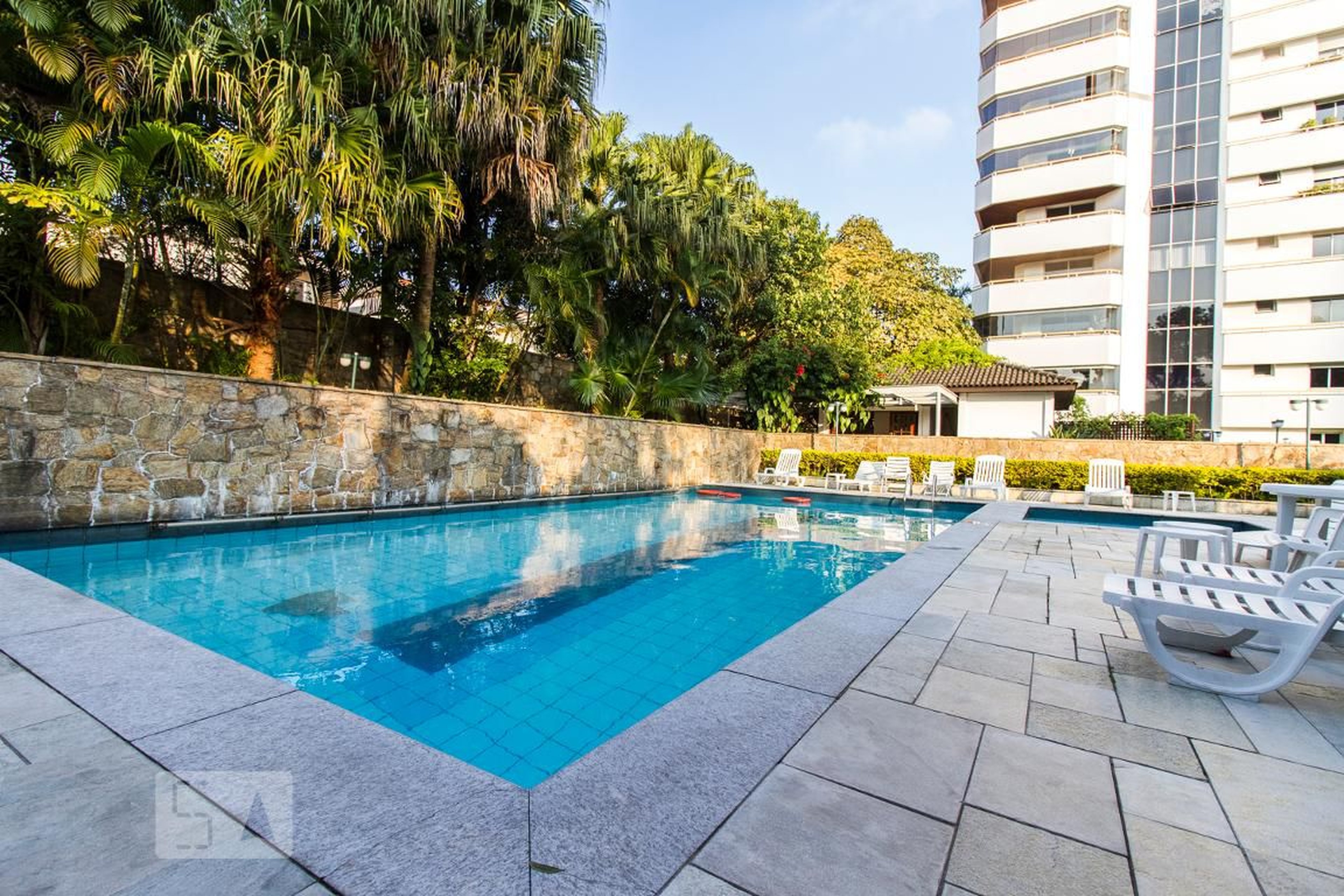 Piscina adulto - Edifício Bari