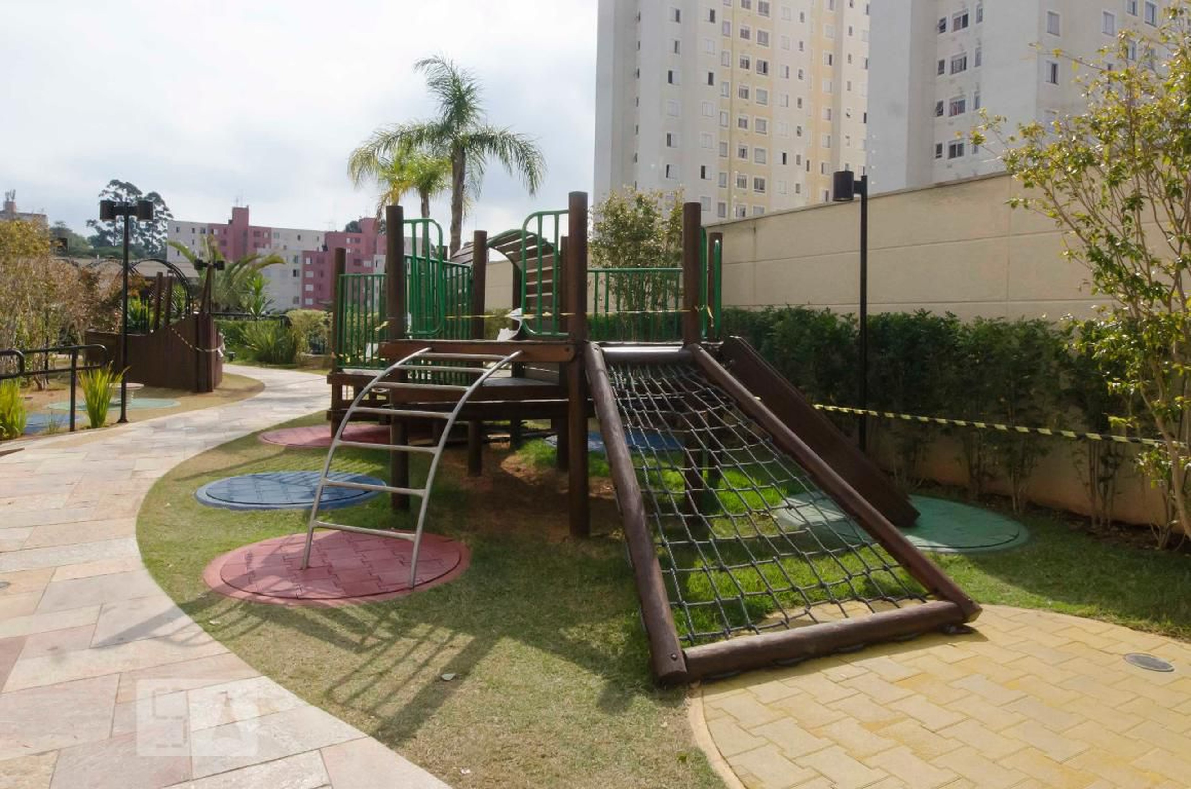 Playground - Chácara Cantareira