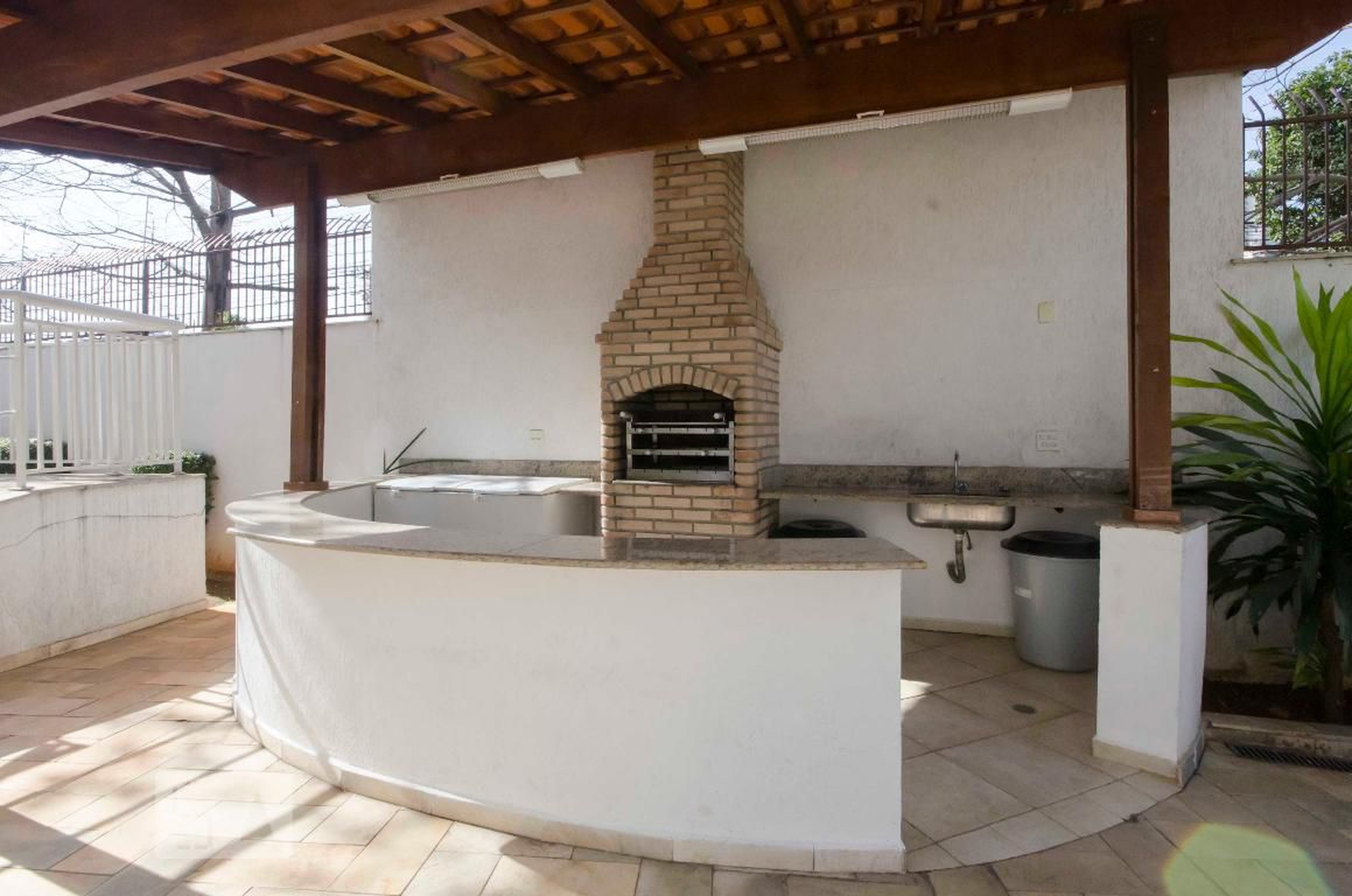 Churrasqueira - Edifício Modern Home