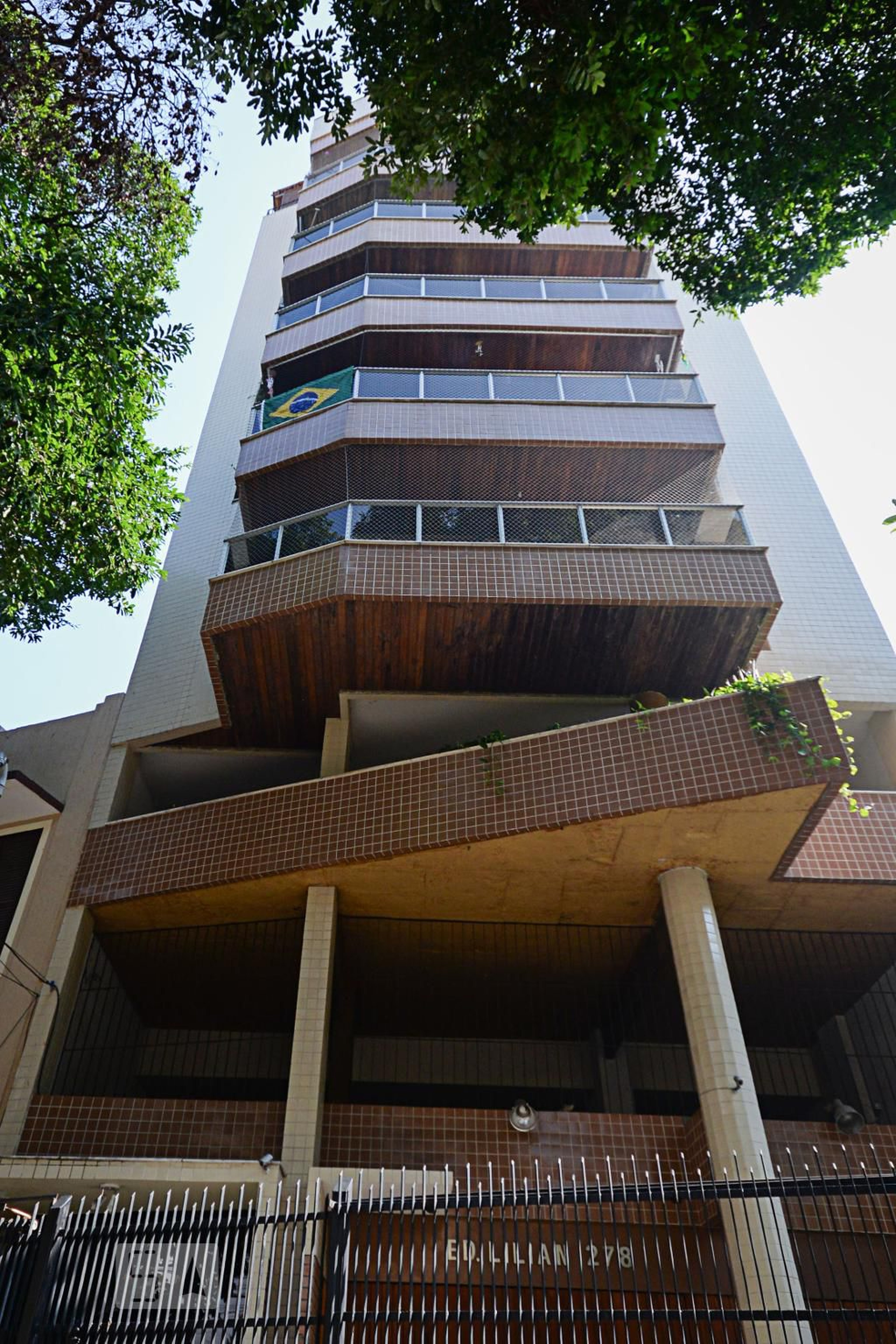 Fachada Condomínio Lilian