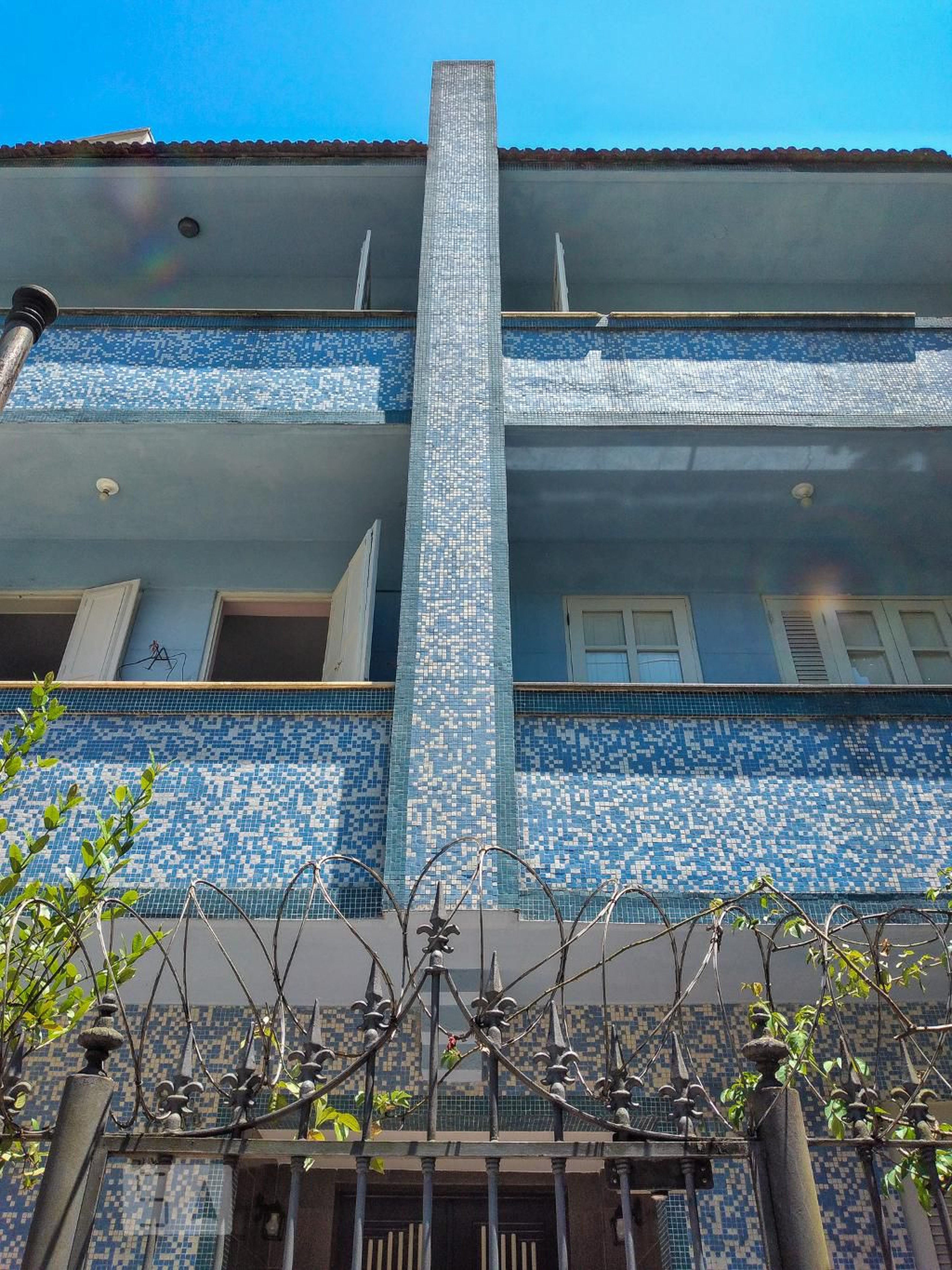 Fachada Condomínio em Rua Conde de Bonfim, 970