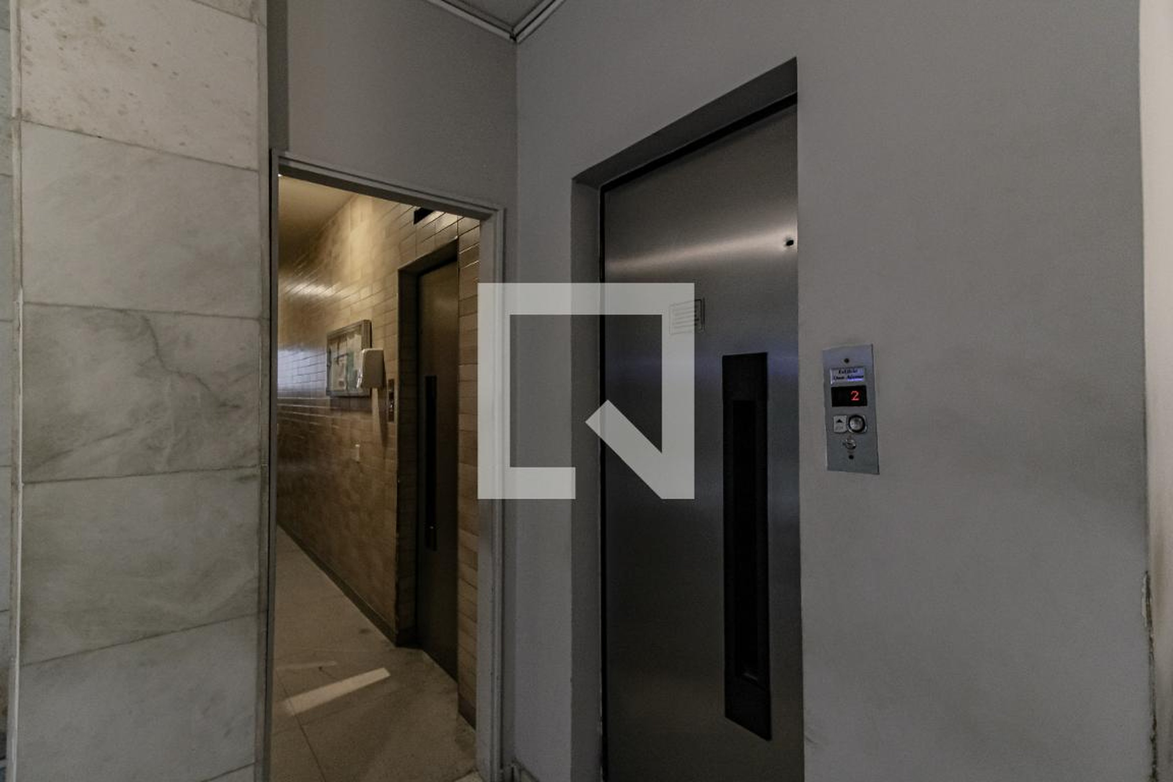 Elevador - Dom France