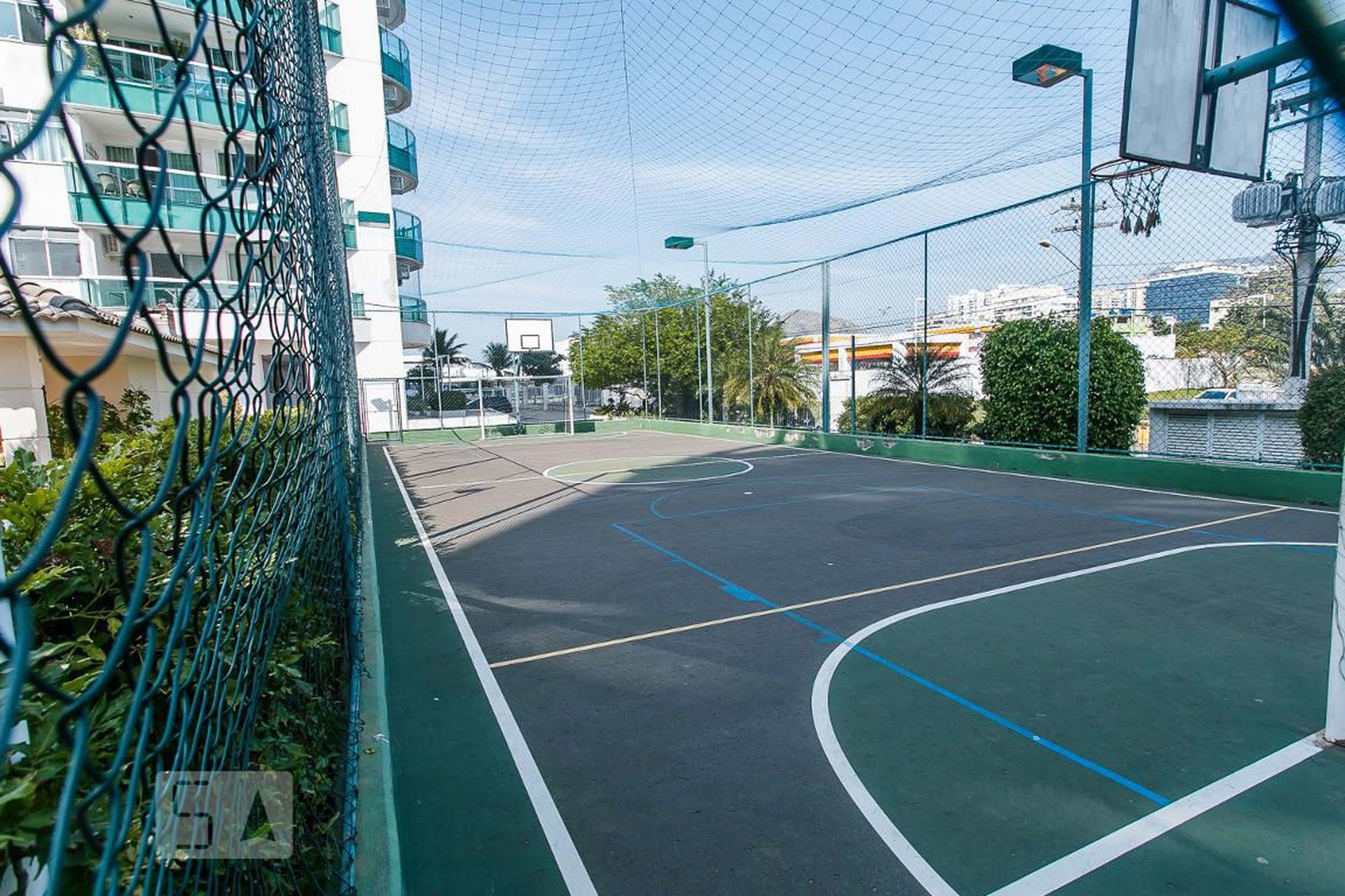 Quadra esportiva - Sunflower