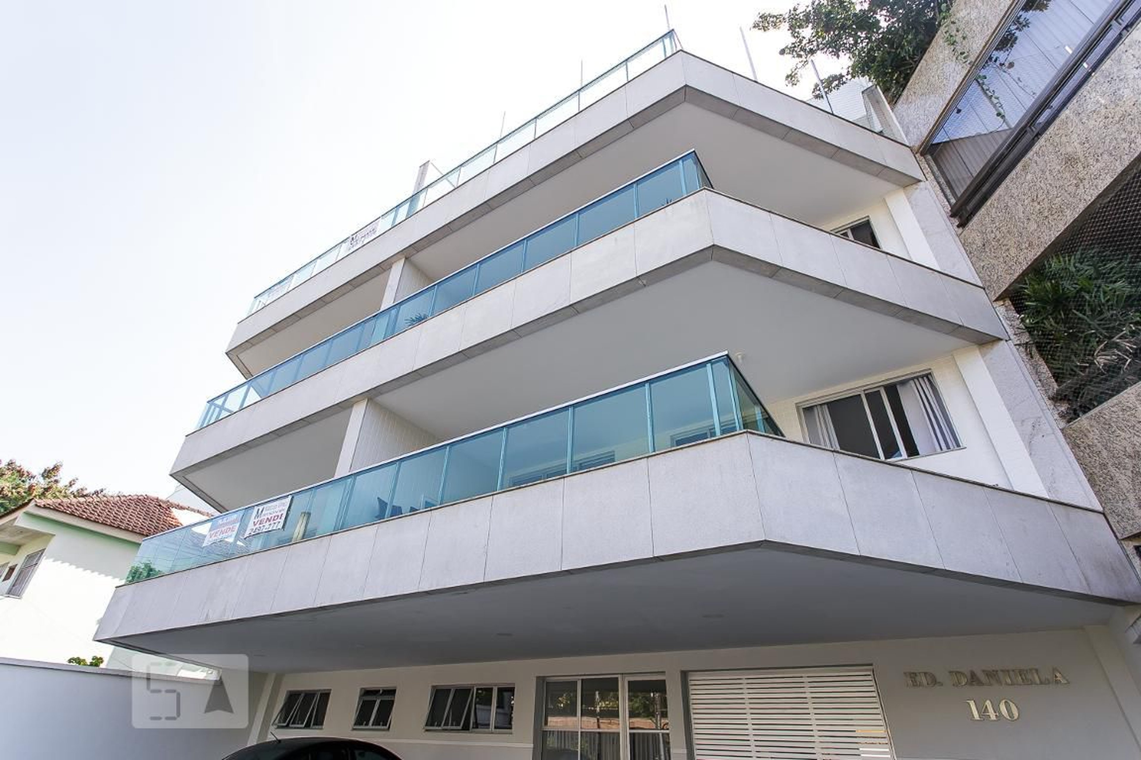 Fachada Condomínio em Avenida Genaro de Carvalho, 140