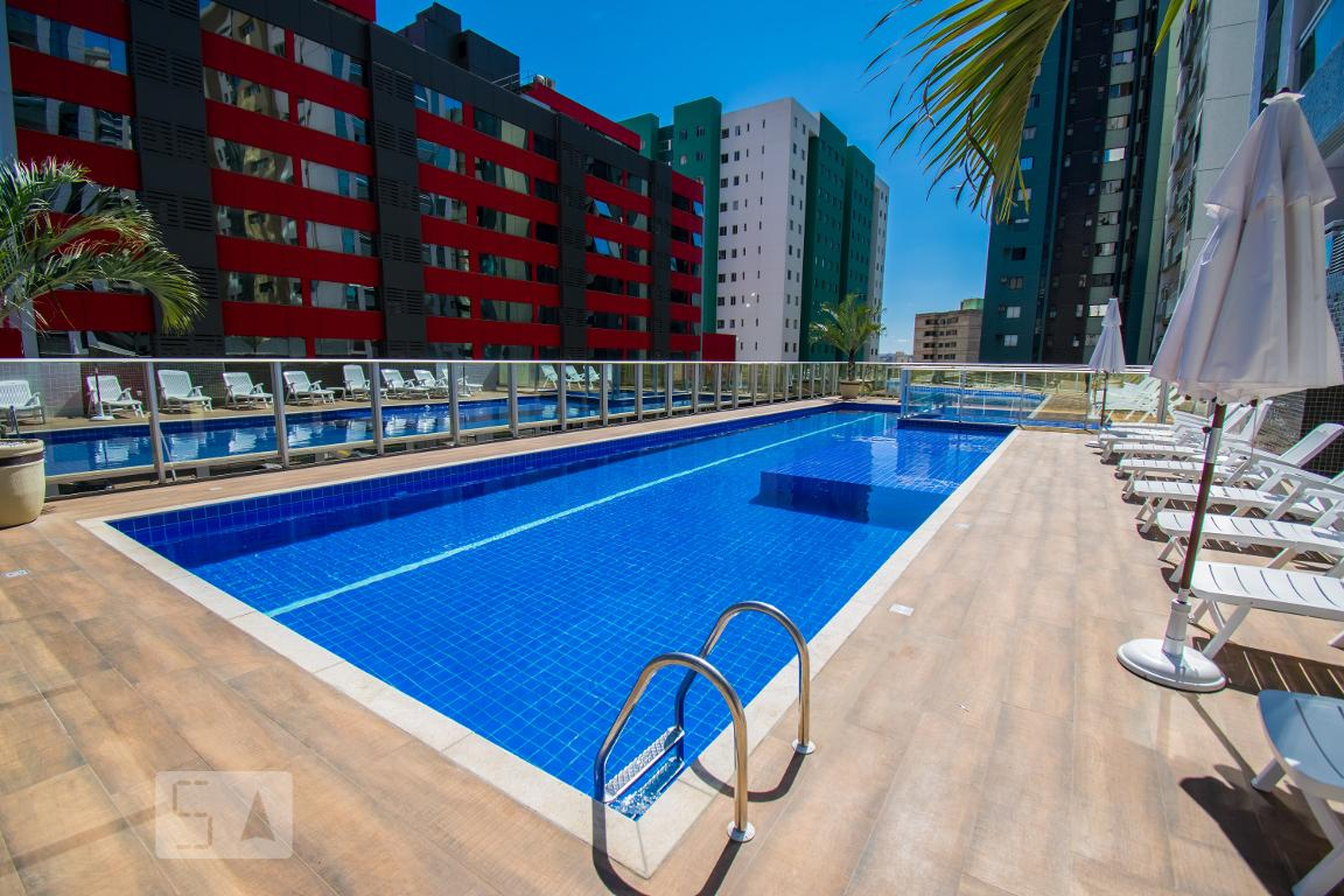 Piscina - Residencial Modern Life